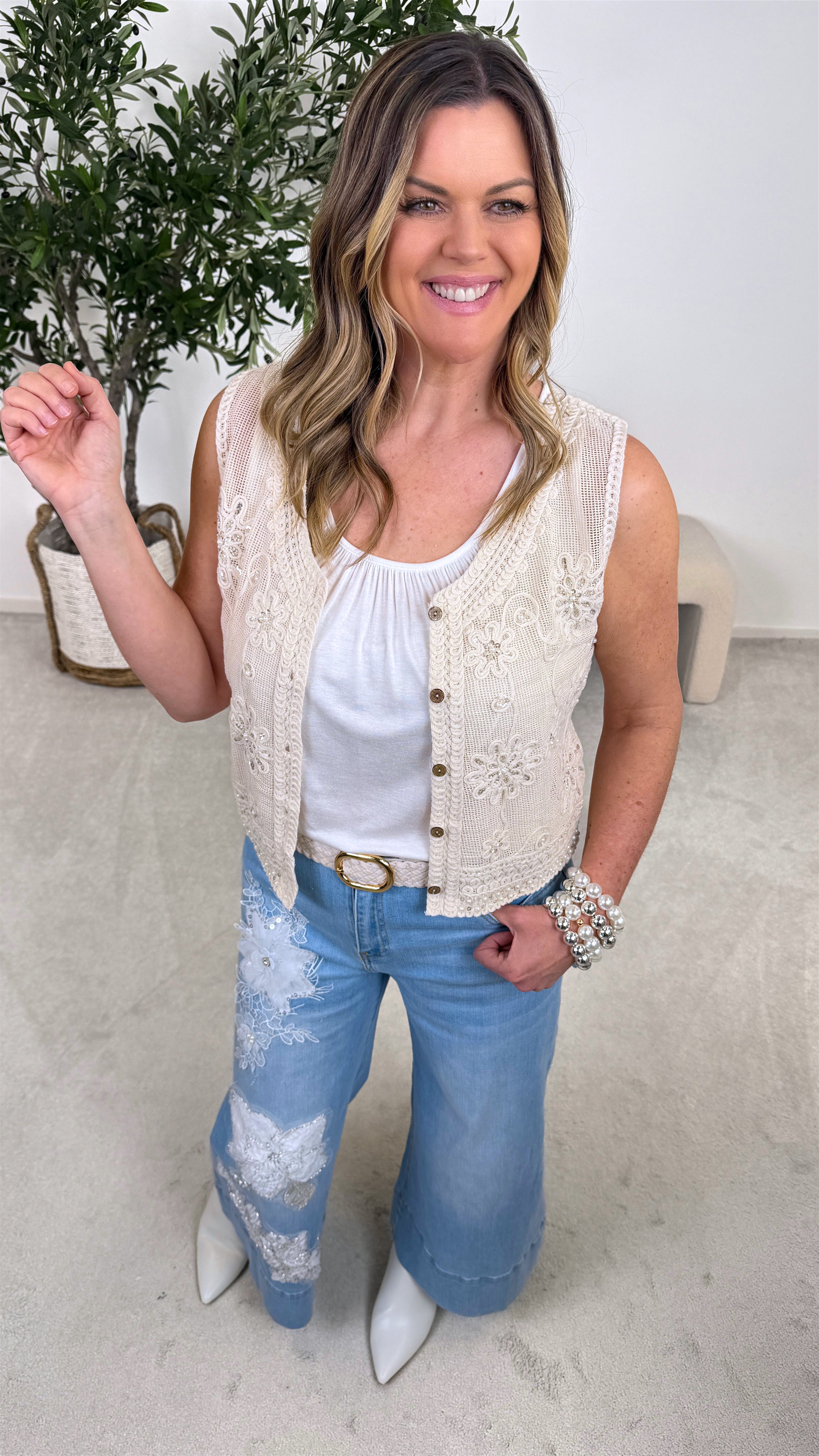 Häkel-Weste Blossom Whisper *Beige*