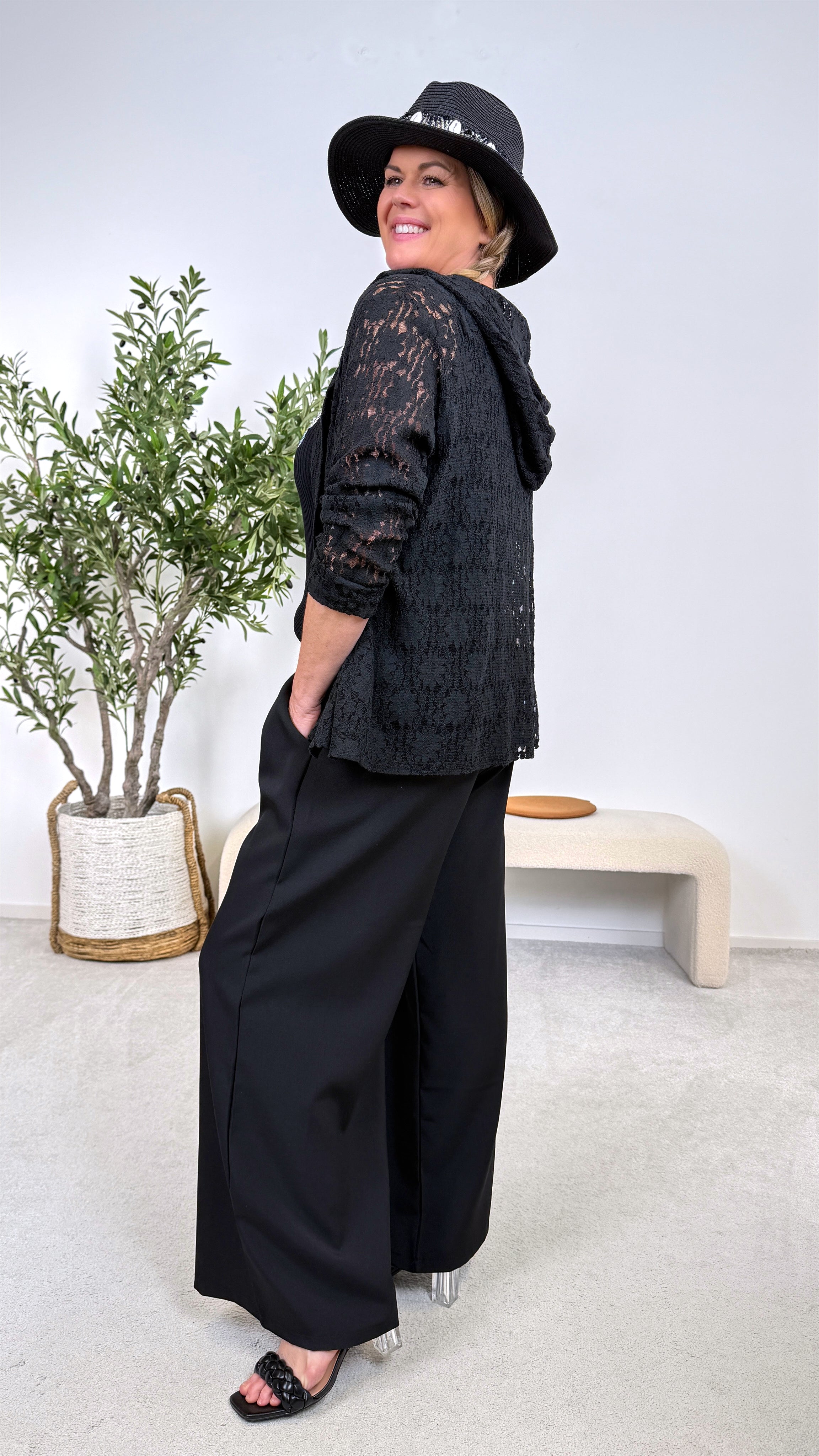 Spitzen-Cardigan Mystic Lace *Schwarz*