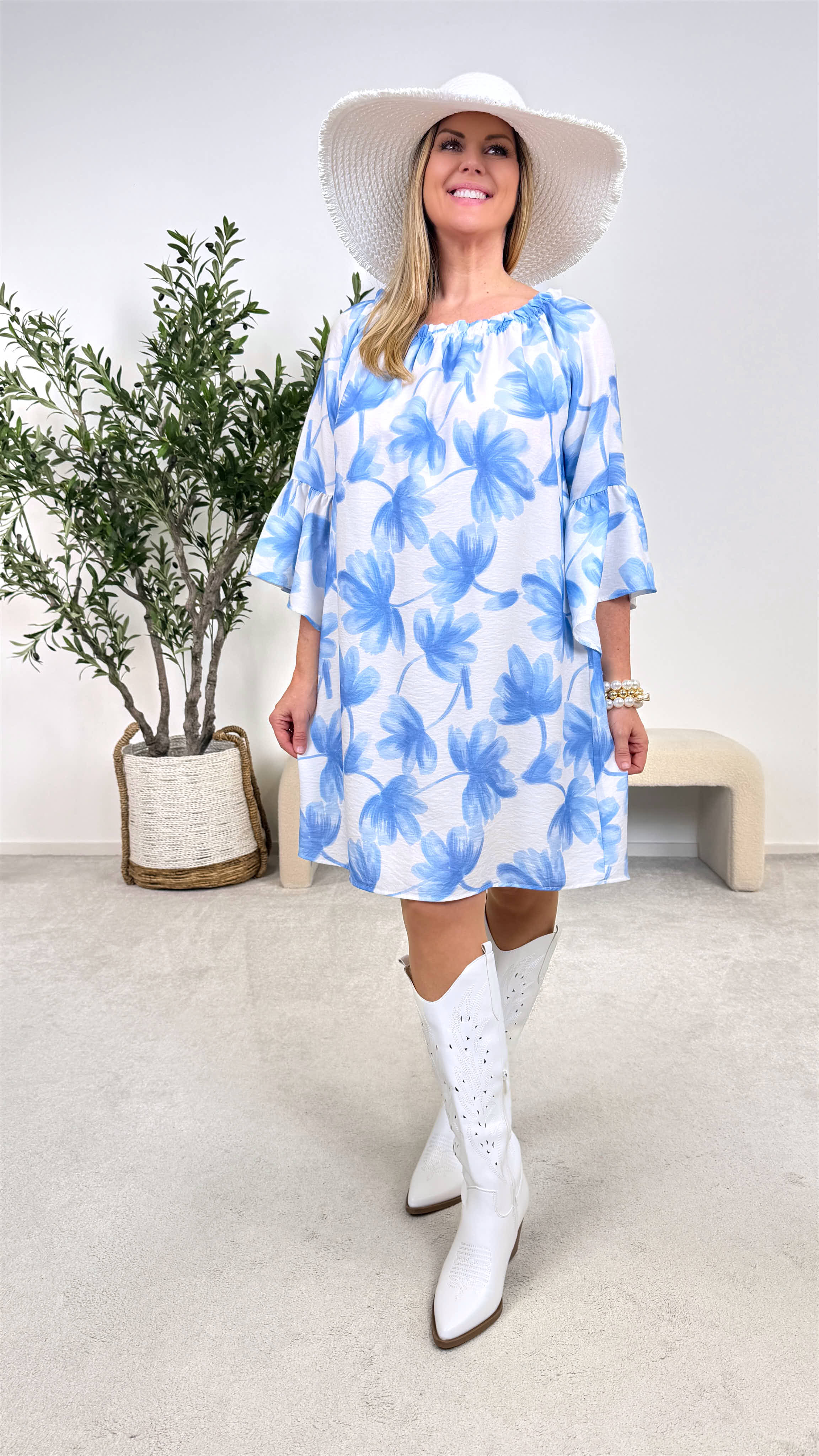 Kleid Soft Flower *Hellblau*