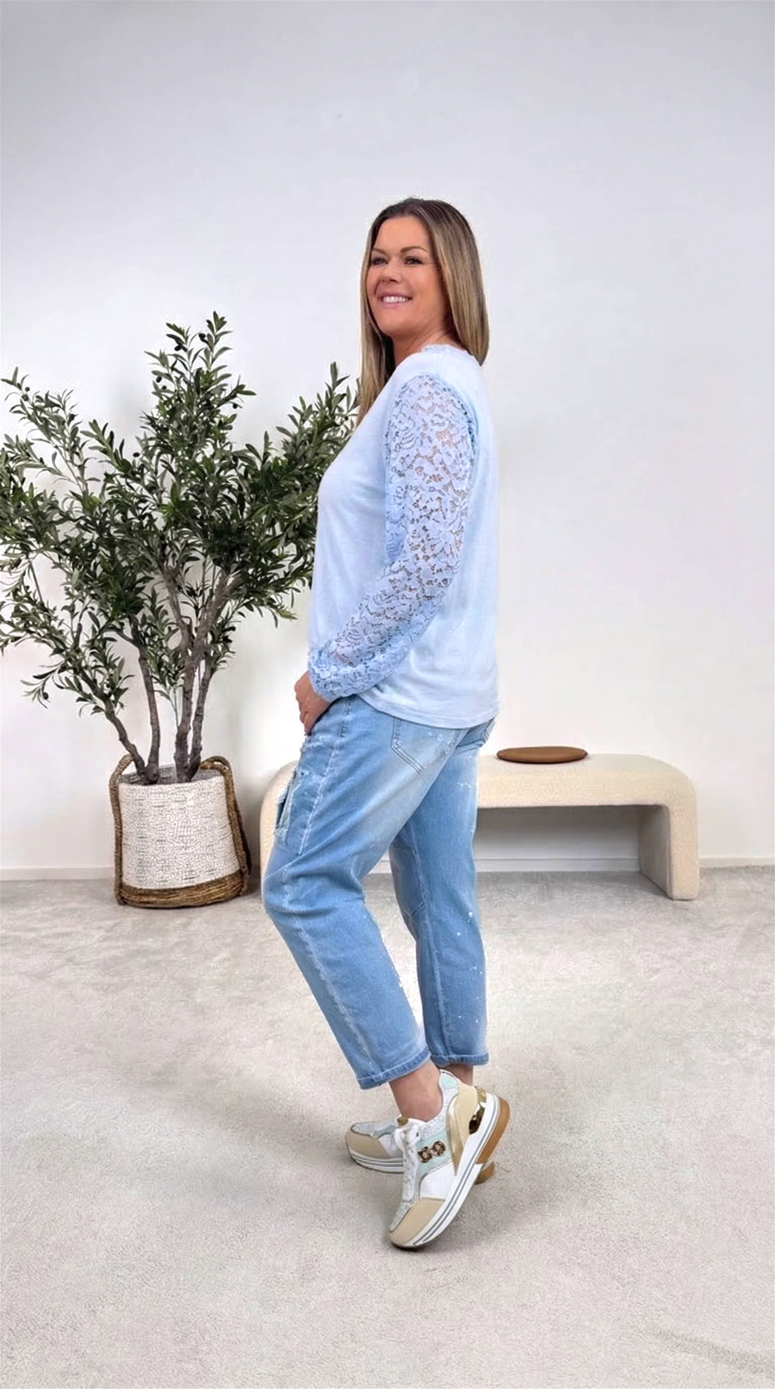 Langarmshirt Gentle Beauty *Hellblau*