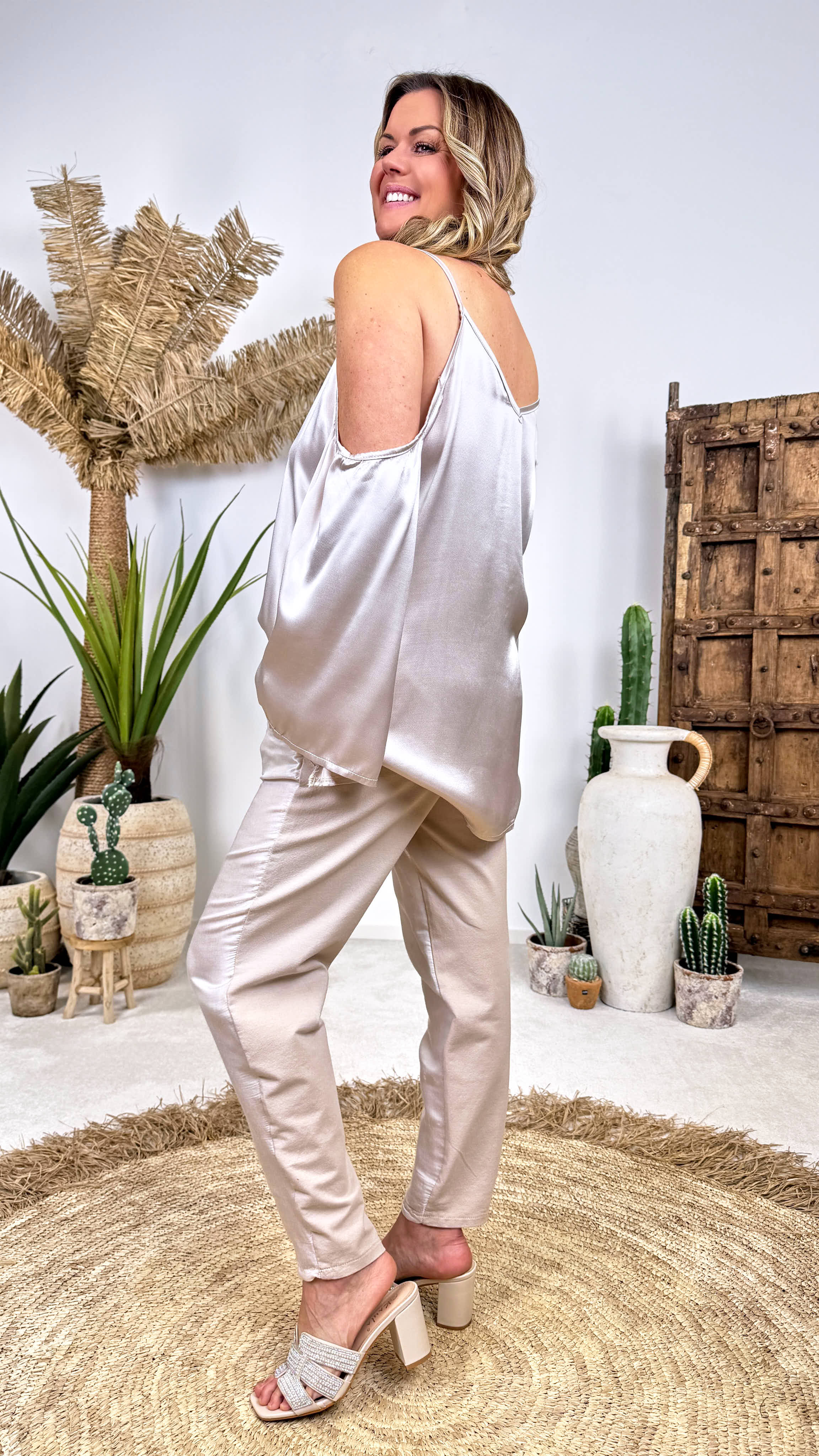 Blusenshirt Easy Glam *Beige*