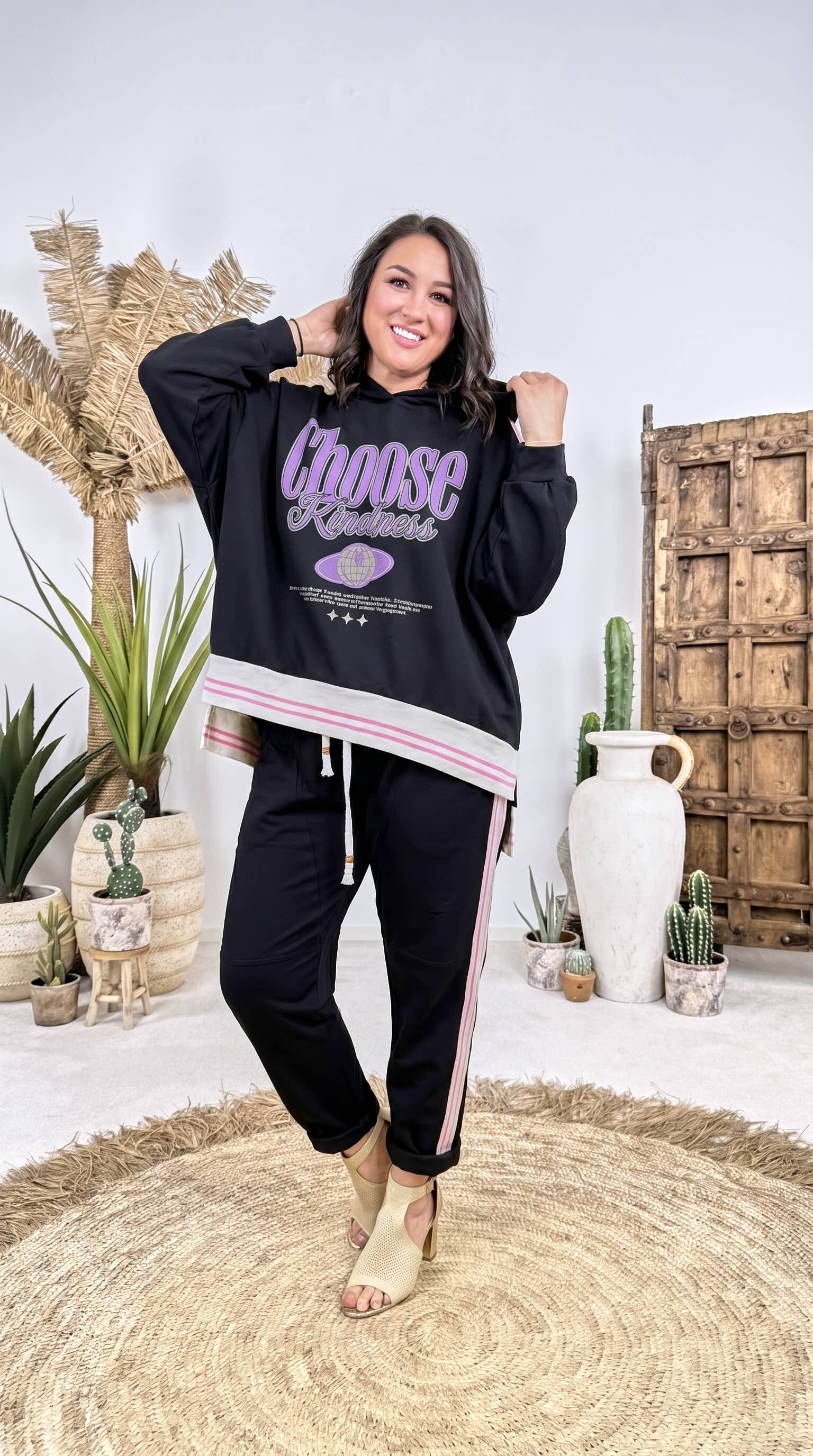 Hoodie Kind Soul *Schwarz*