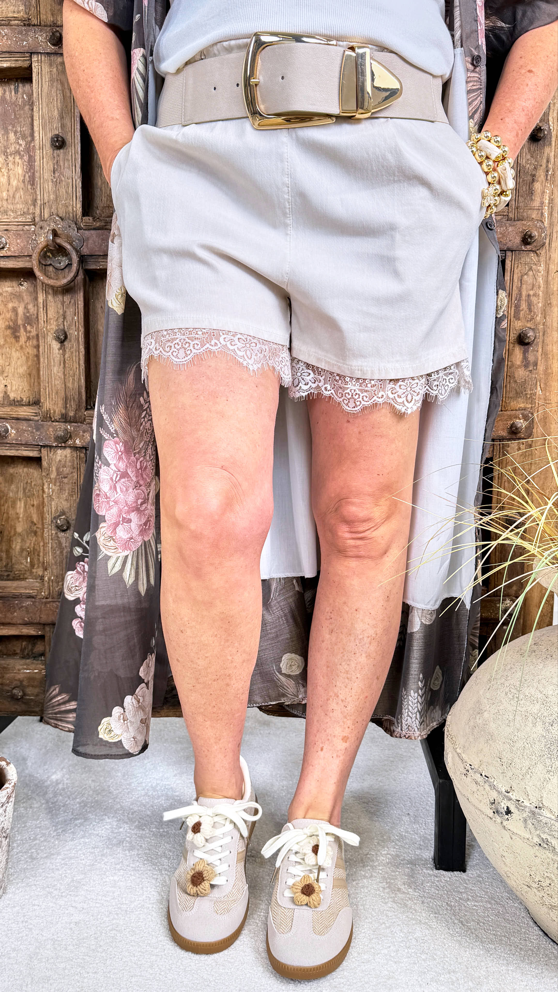 Kurze Hose Natural Lace *Creme*