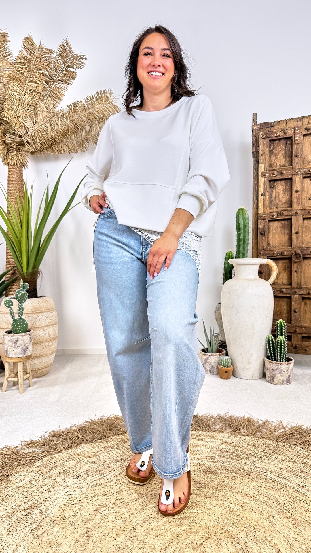 Sweatshirt Modern Line *Weiß*