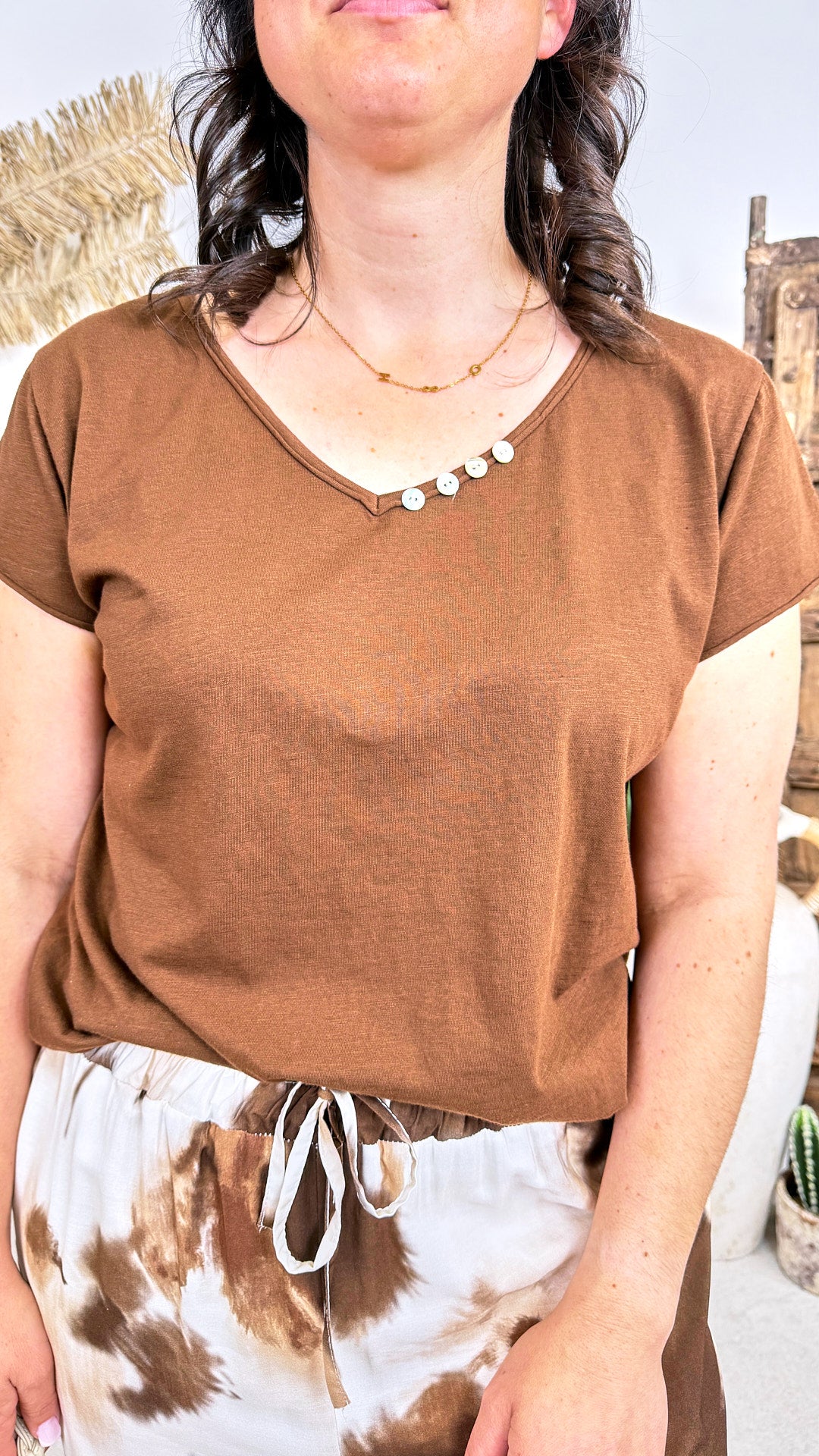 T-Shirt Little Detail *Schoko*