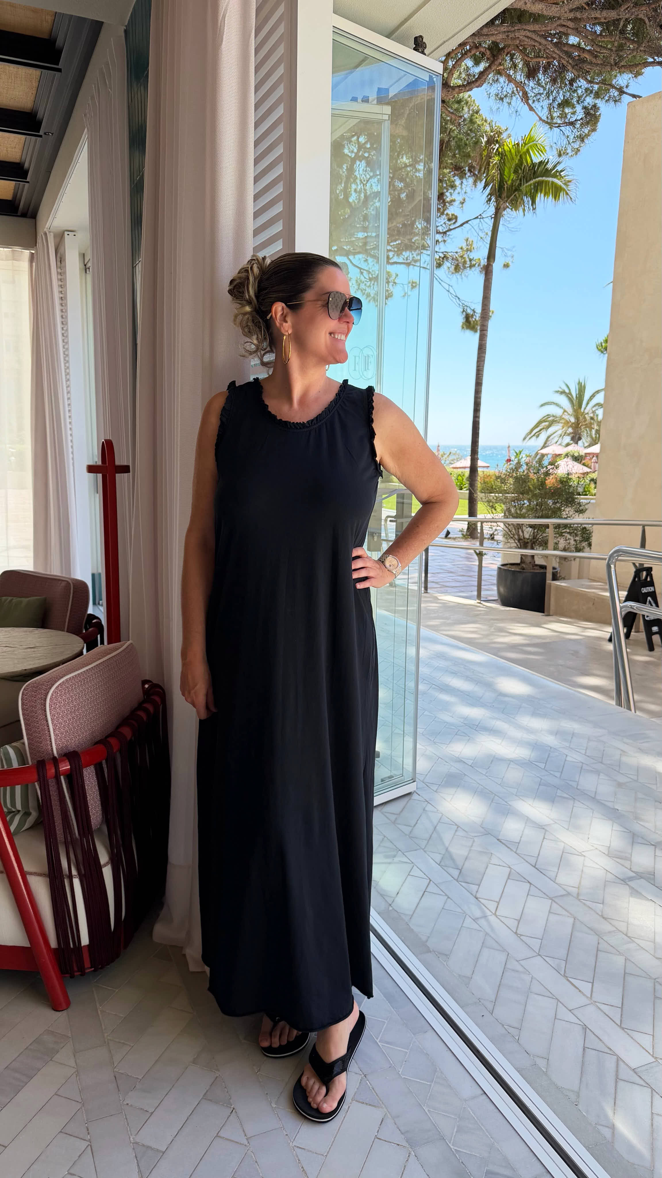 Langes Kleid Aurora Ruffle *Schwarz*