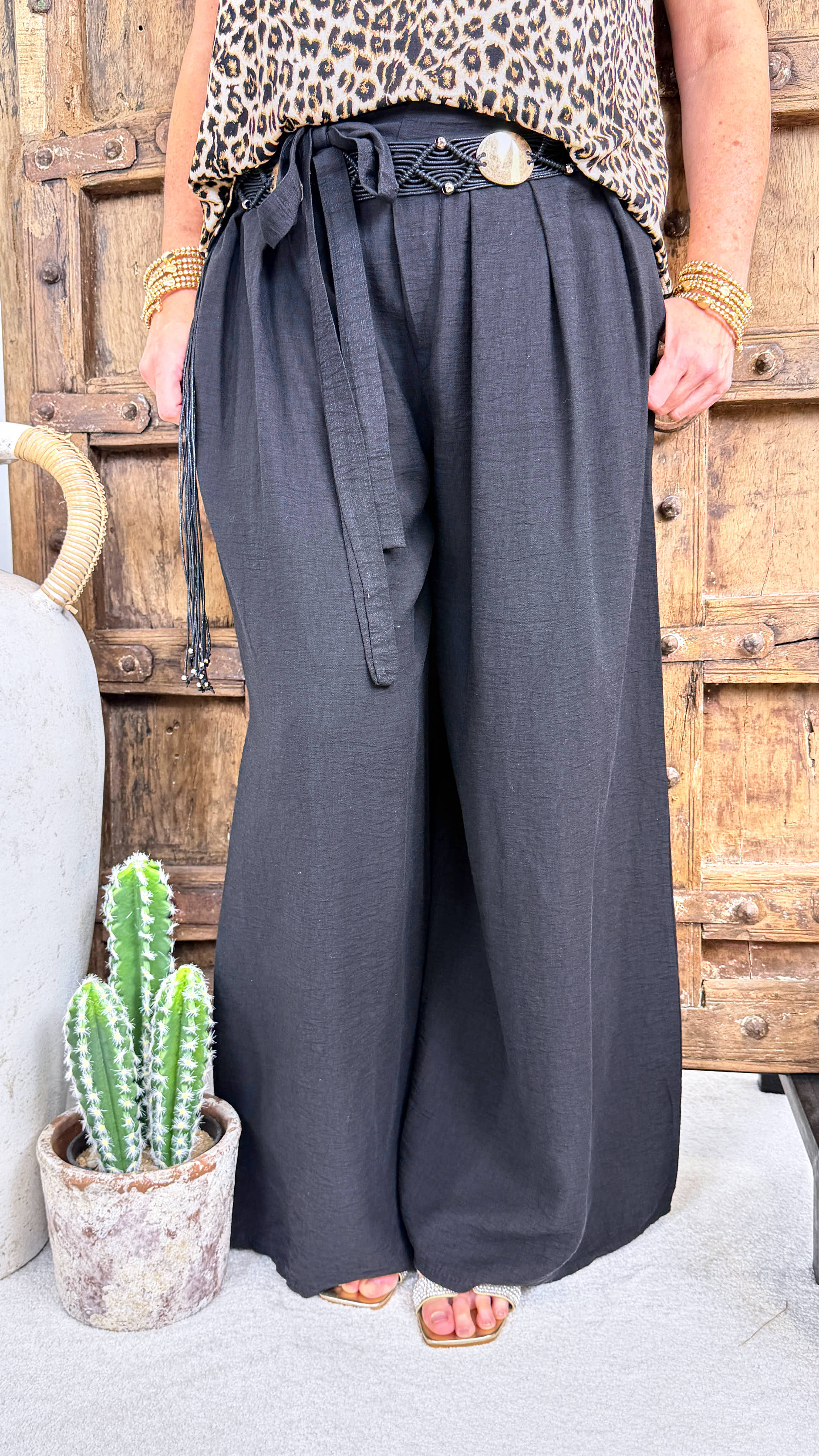 Weite Hose Relax Motion  *Schwarz*