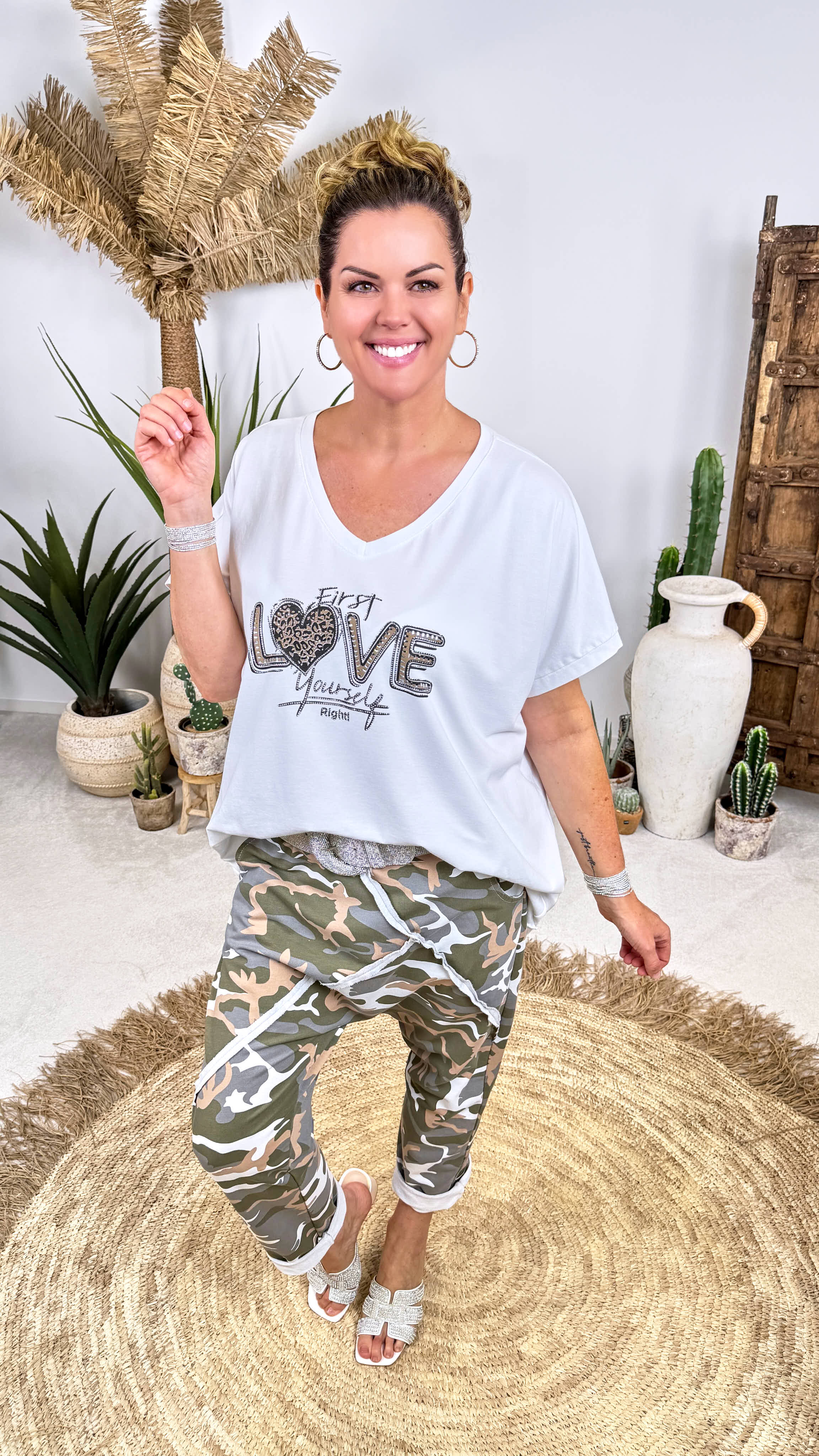 T-Shirt Love Yourself *Weiß*
