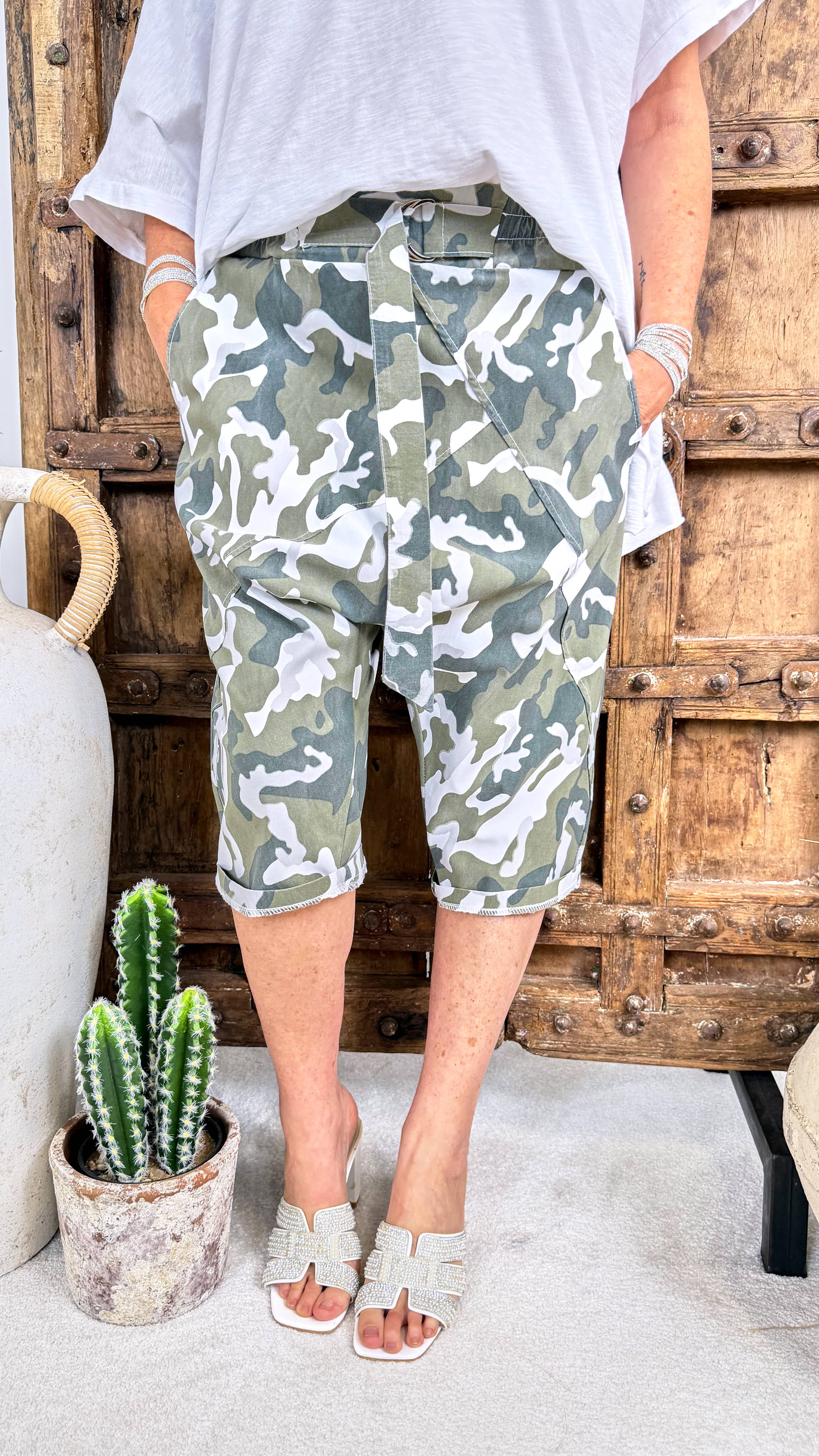 Bermuda Baggy Explorer Love *Weiß*