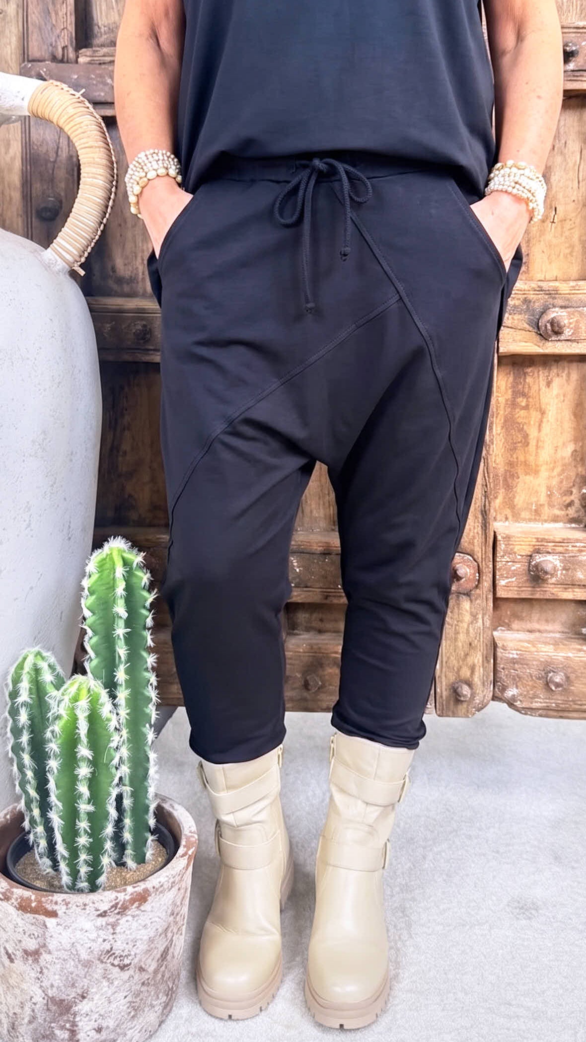 Baggy Hose Caserta *Schwarz*
