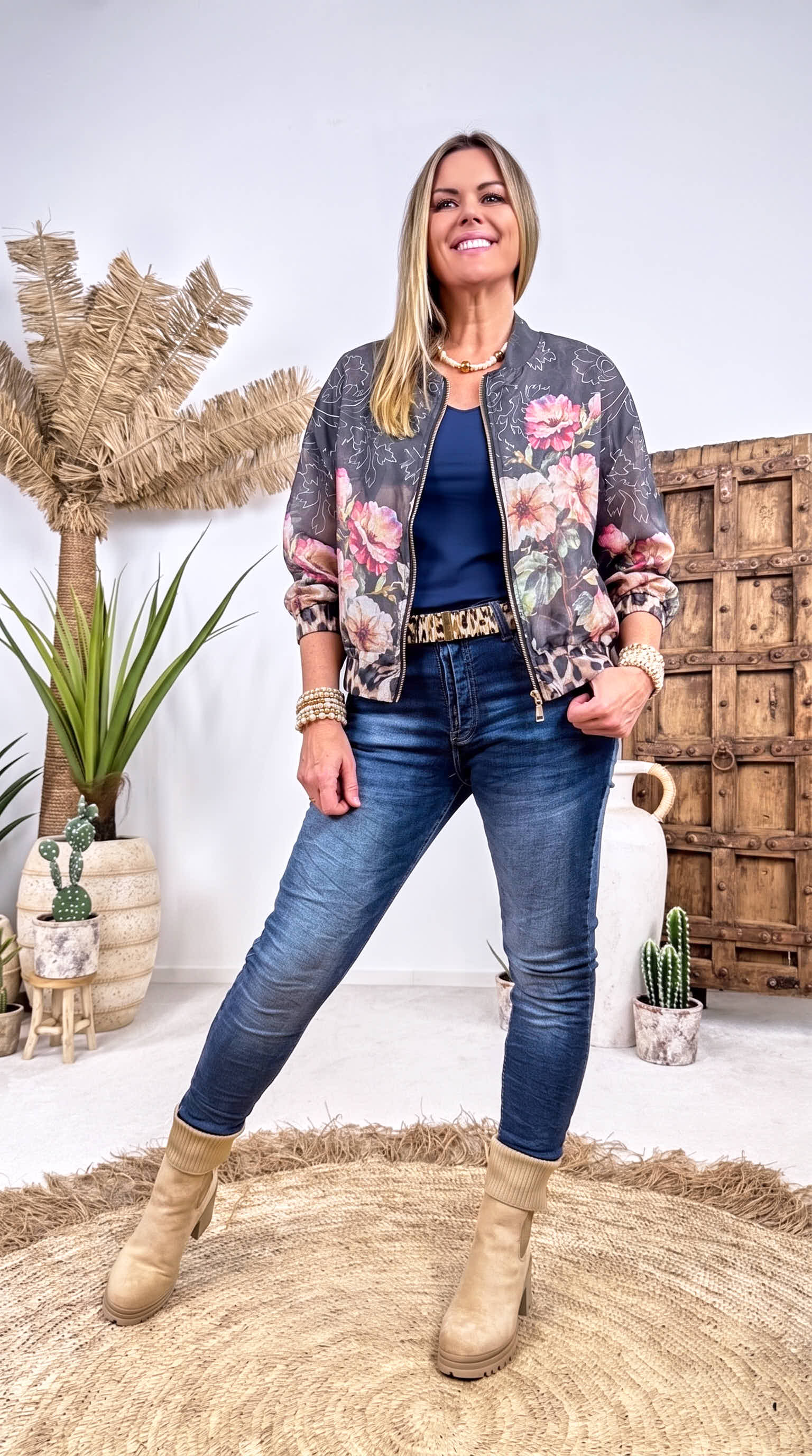Leichte Jacke Rosewood Dream *Schwarz*
