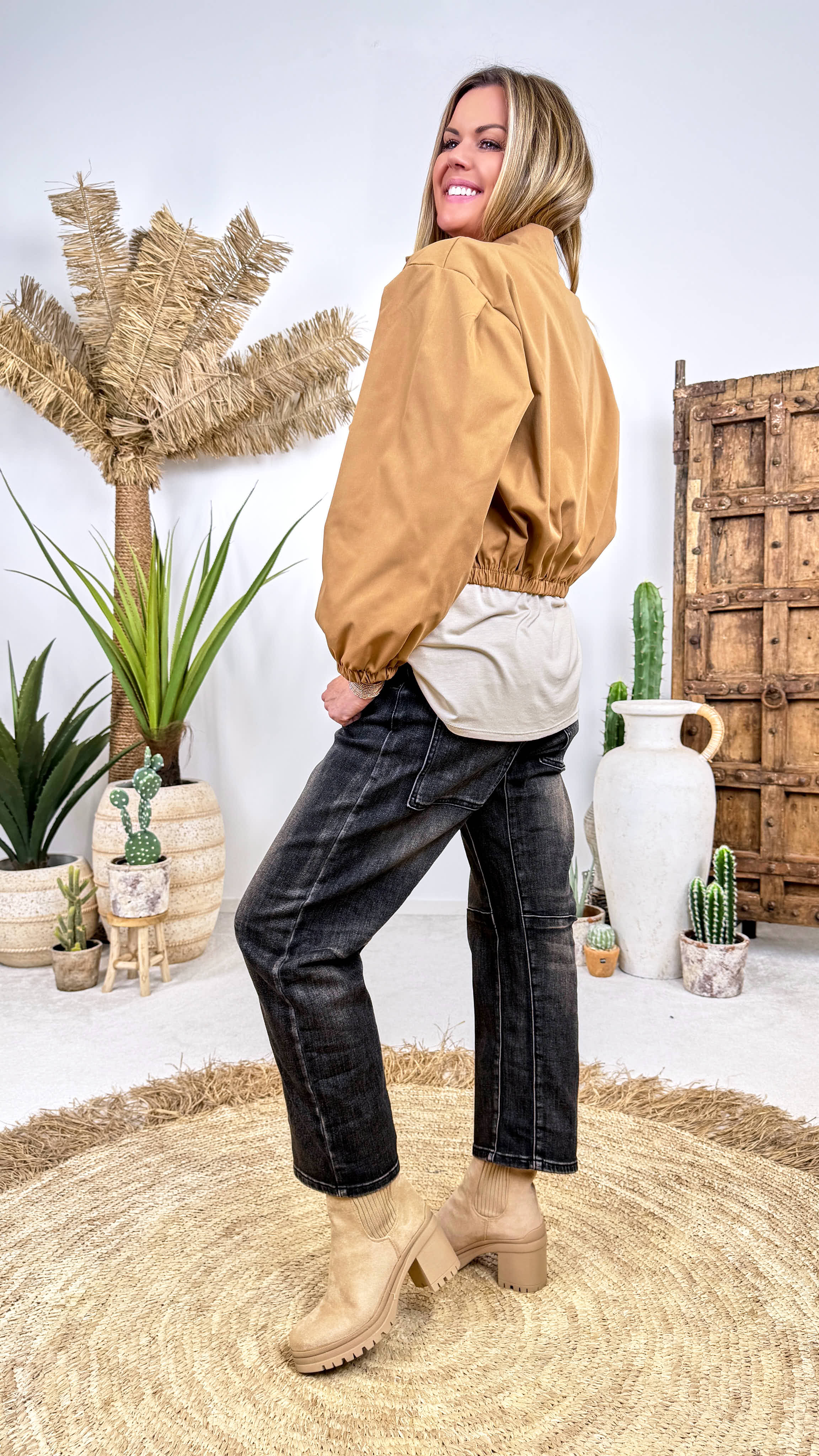 Kurze Jacke Corrinth *Camel*