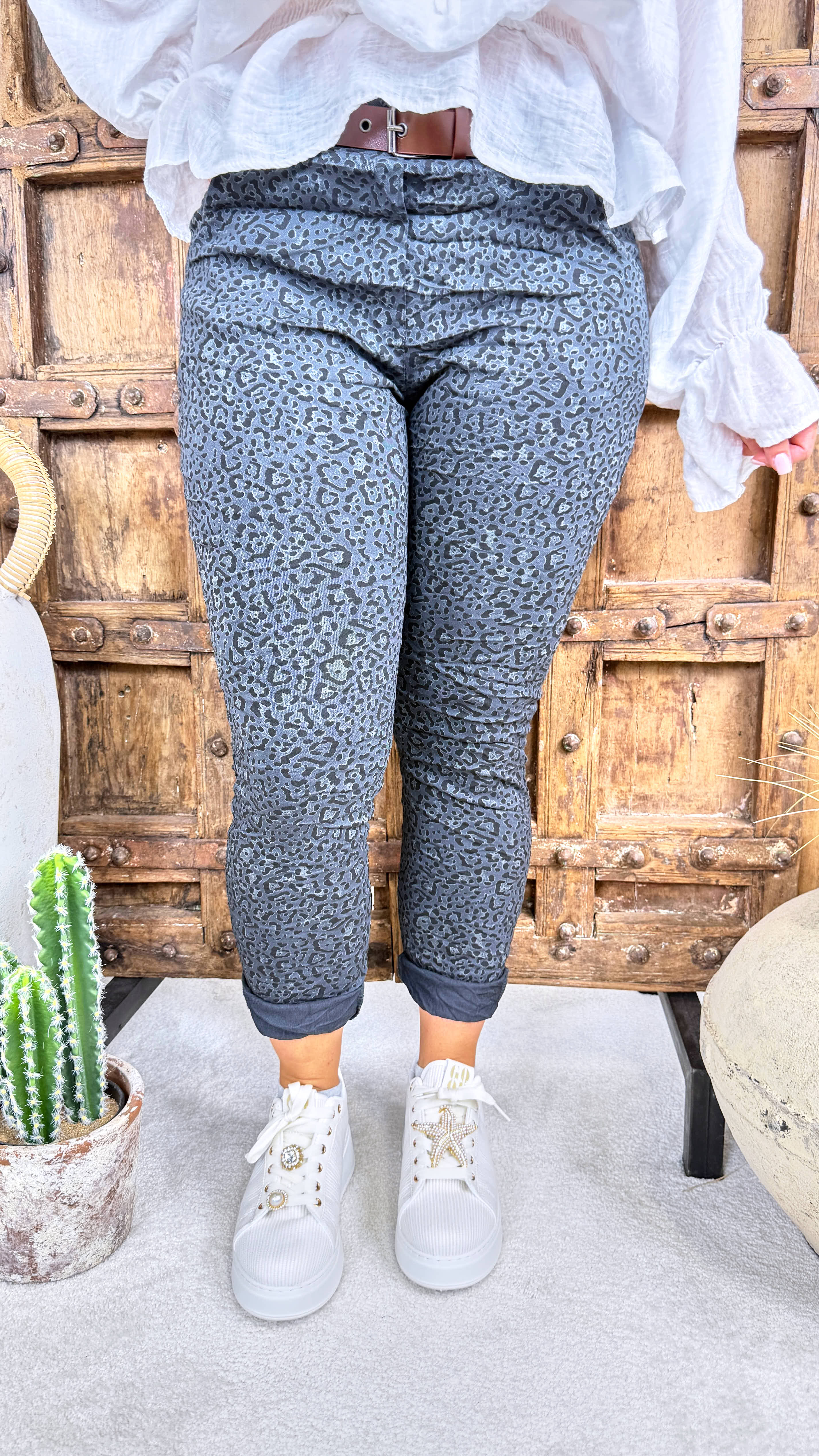 Jogpants Felidae *Dunkelgrau*
