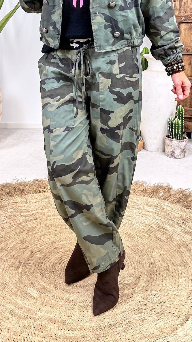 Hose Brigadoon *Khaki-Hell*