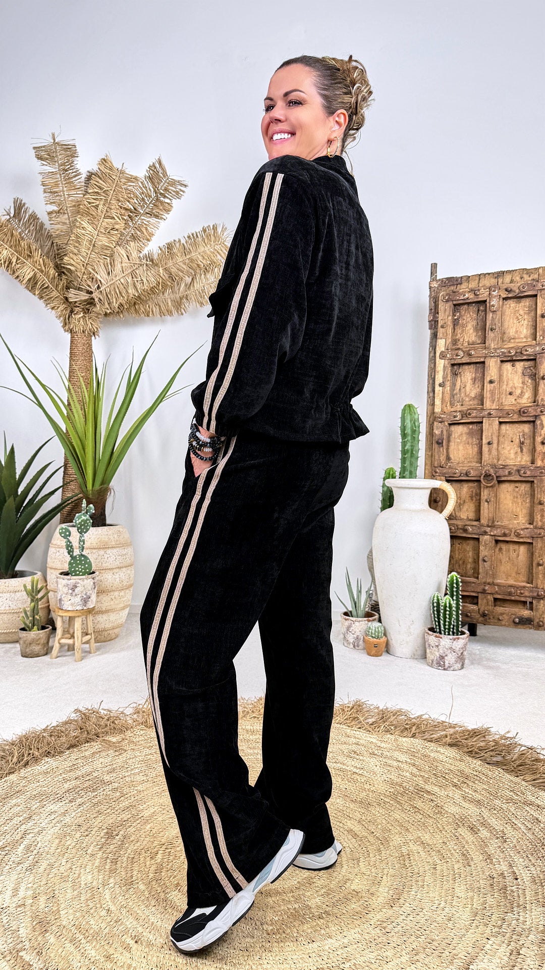 Hose Morello *Schwarz*