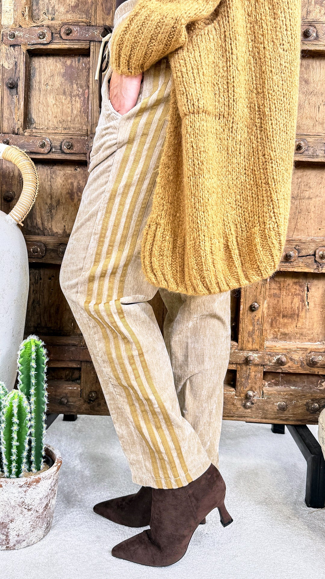 Jogpants Velour Stripe *Beige*