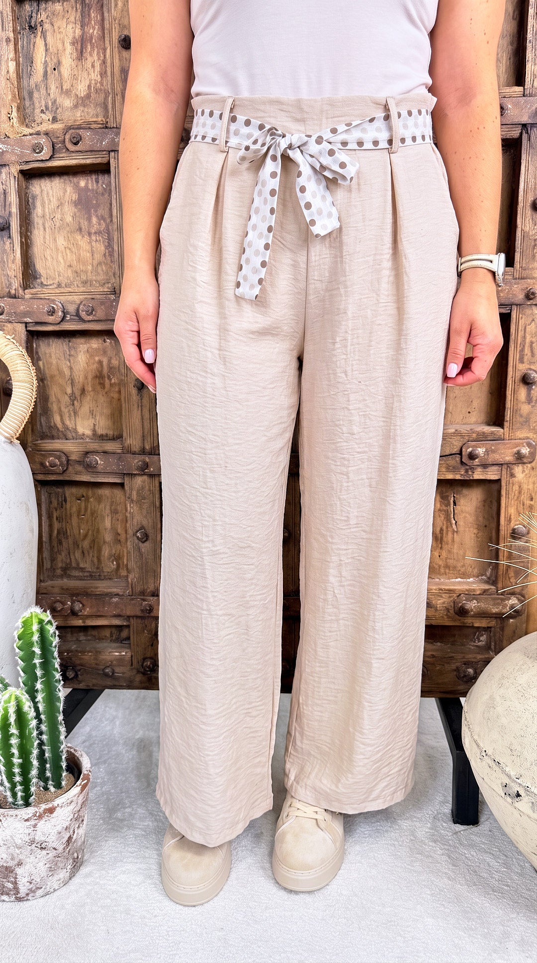 Hose Dot Chic *Beige*