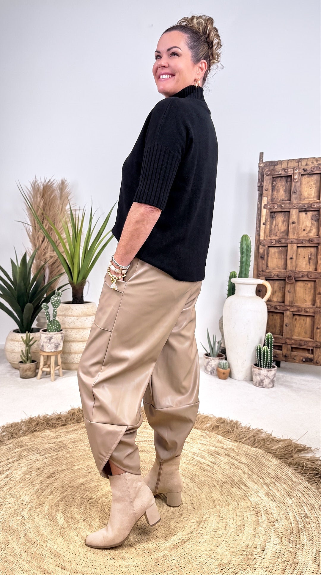 Rollkragen-Pullover Rachel *Schwarz*