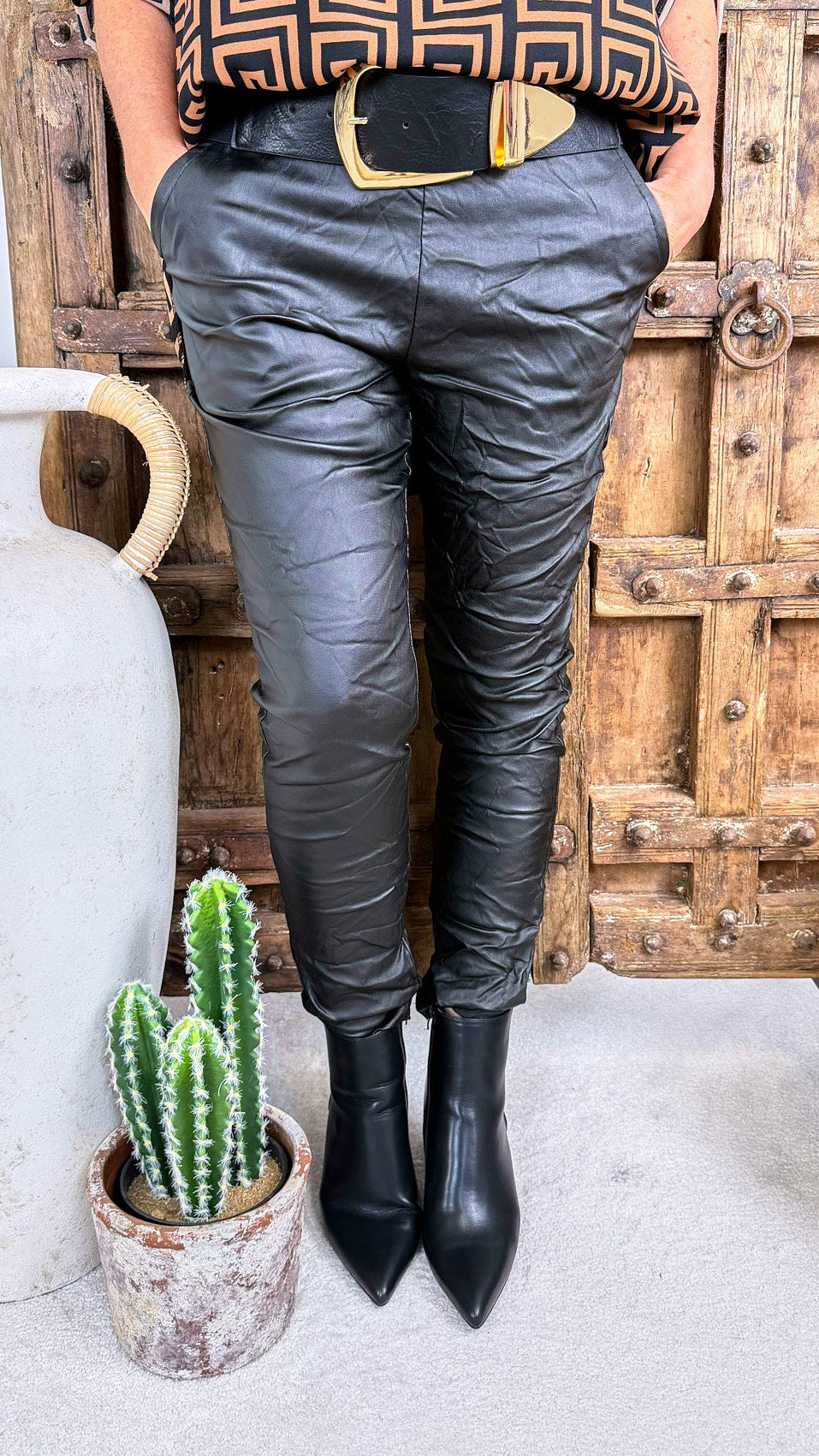 Jogpants Leather Classic *Schwarz* (lieferbar ab 24.8.26)