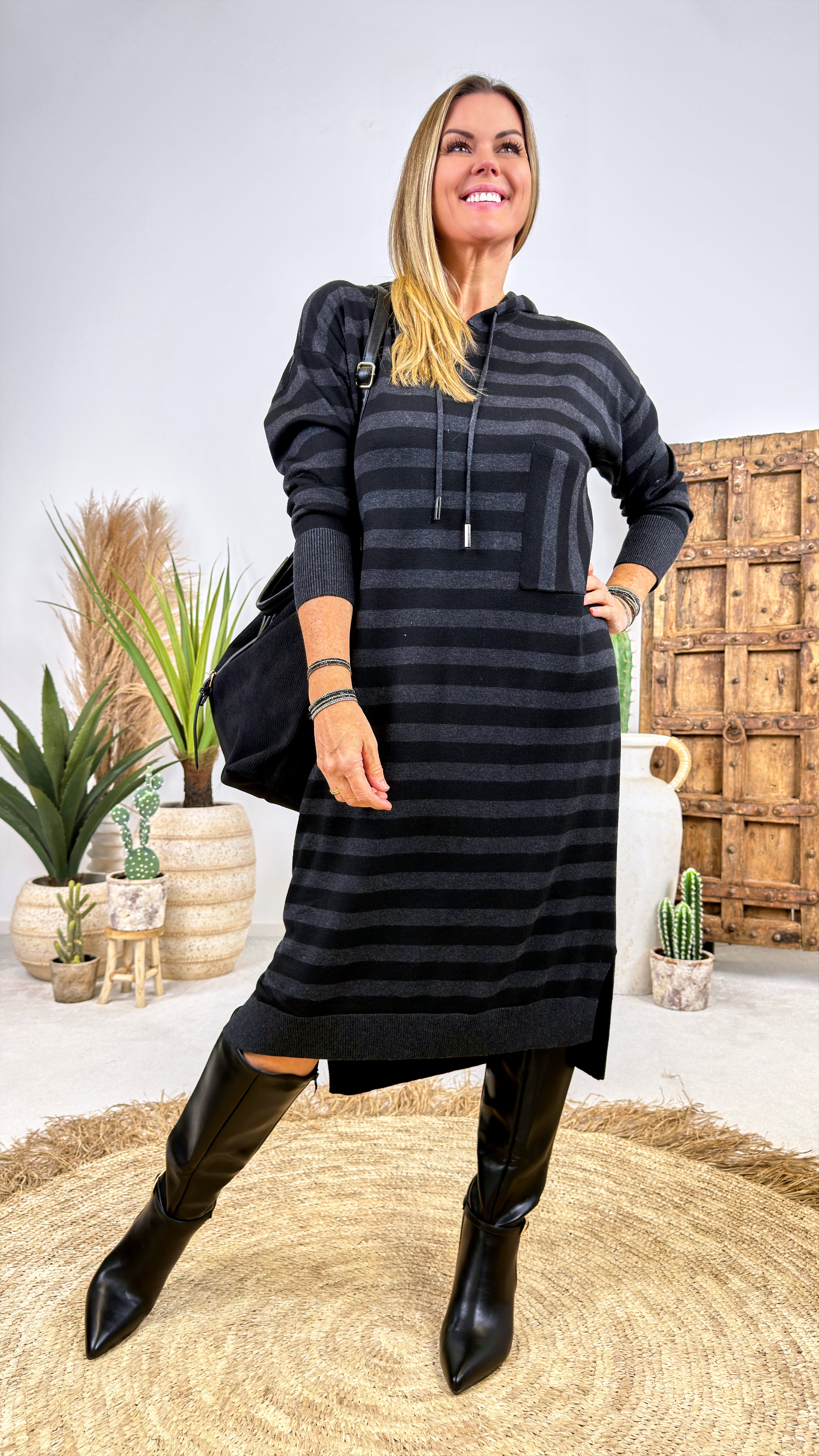 Strickkleid Arc Doux *Dunkelgrau*