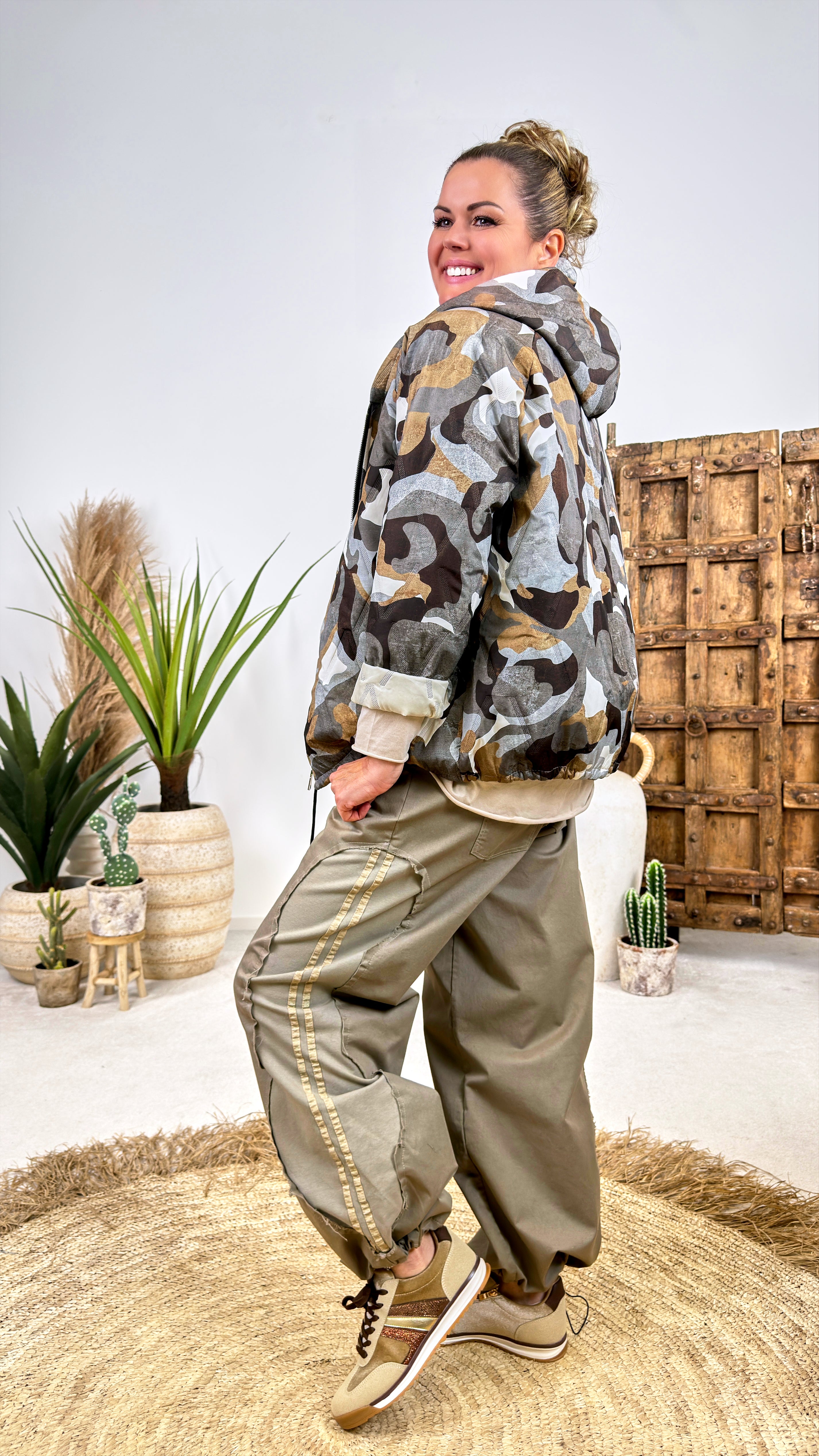 Hose Patrol Curve *Taupe*