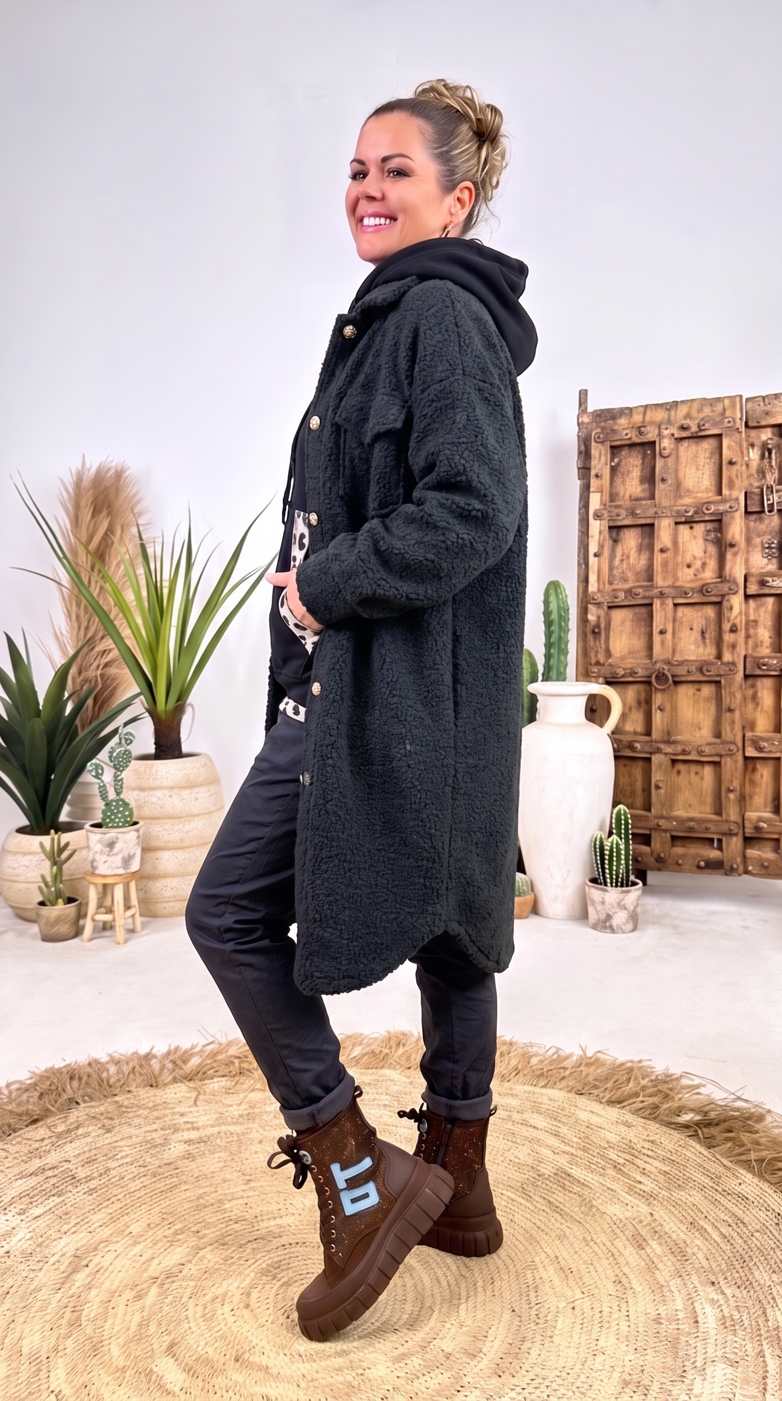 Mantel Boucle Luxe *Schwarz*