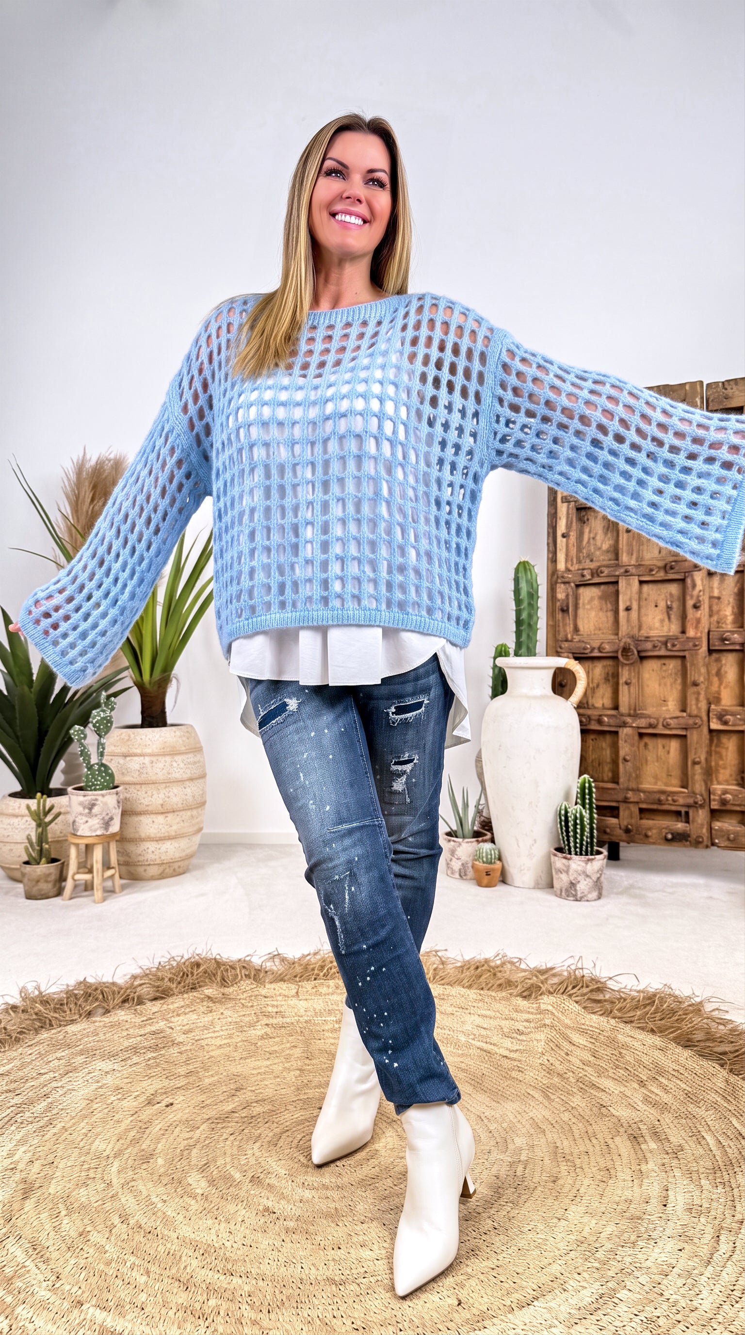 Strickpullover Lacunae *Hellblau*