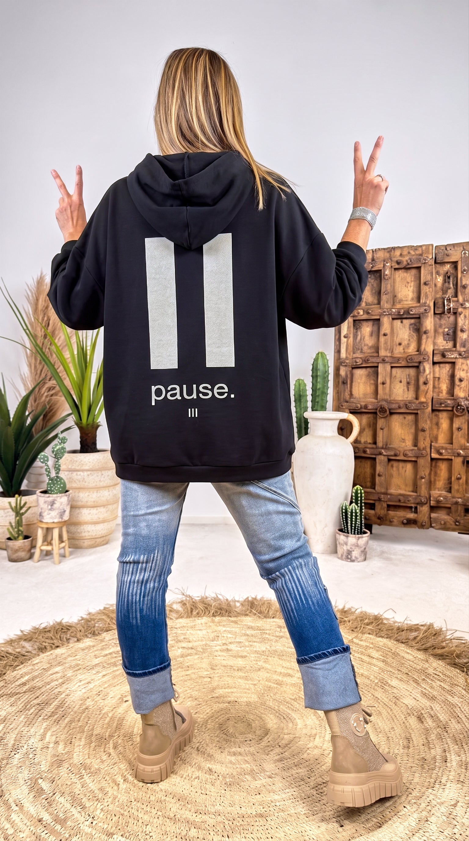 Hoodie Pause *Schwarz*