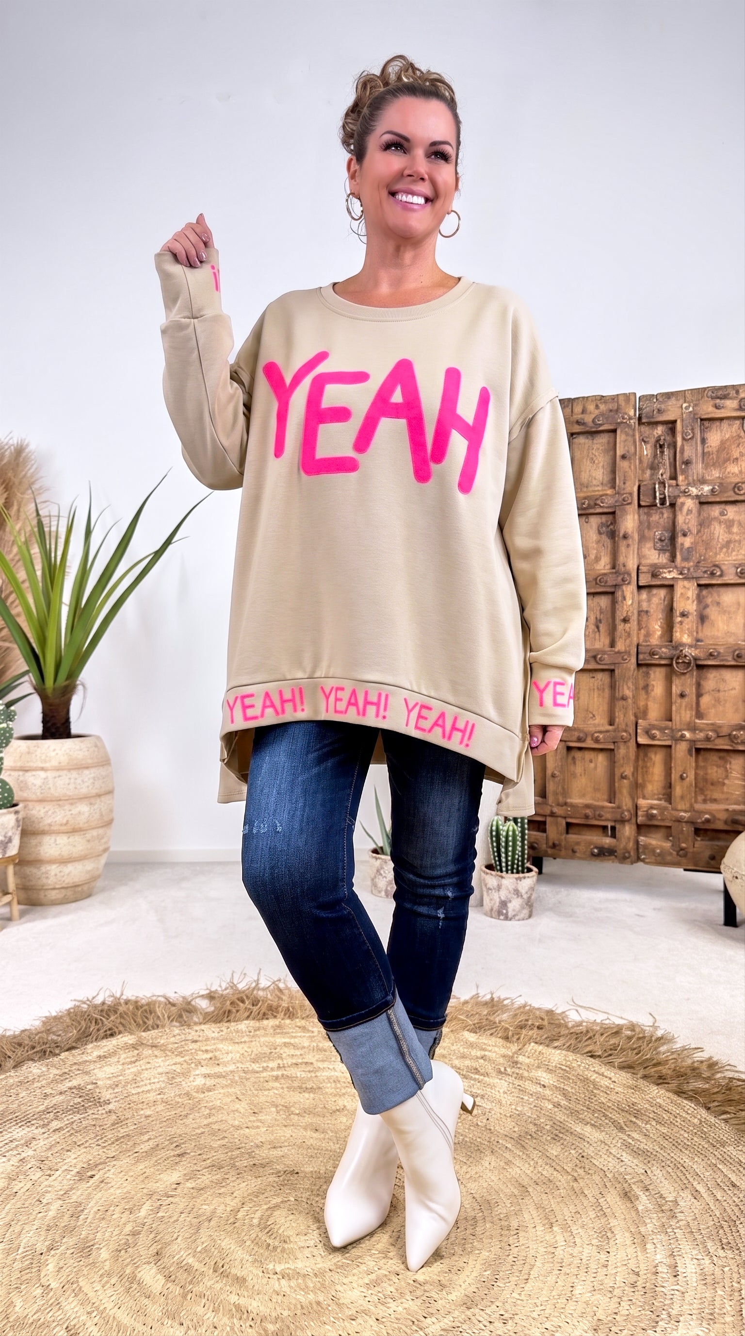 Oversized Sweatshirt  Yeah *Beige*