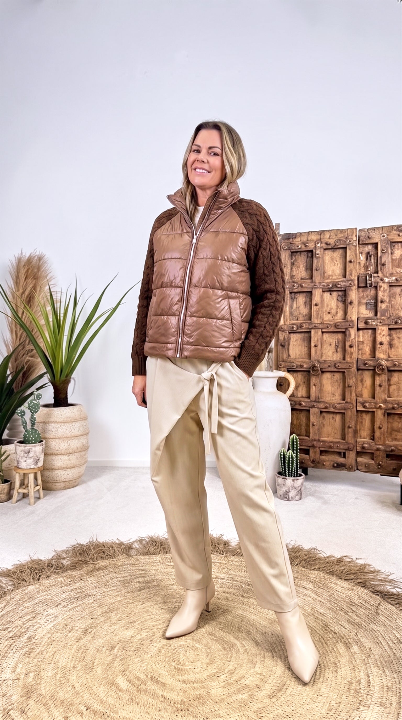 Hose Cascade Tie *Beige*