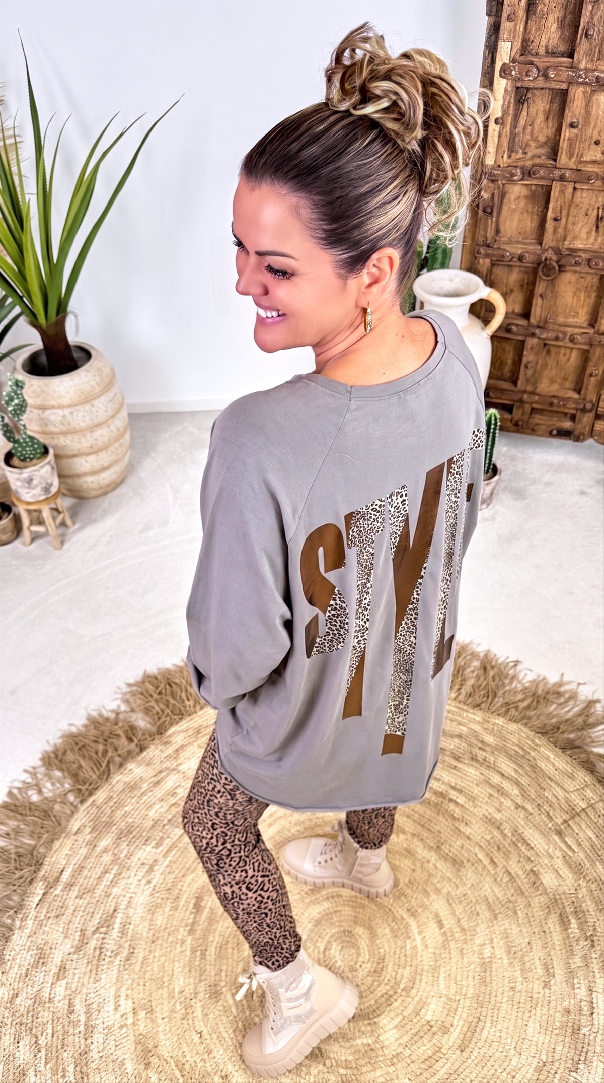 Oversized Langarmshirt Drumbeat *Taupe*