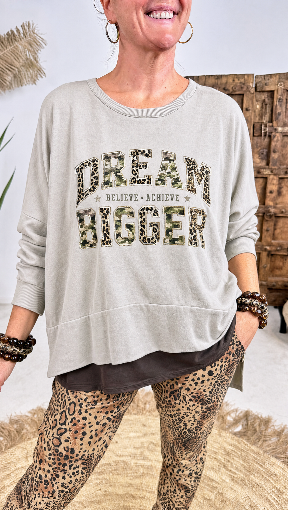 Sweatshirt Dream Bigger *Beige*