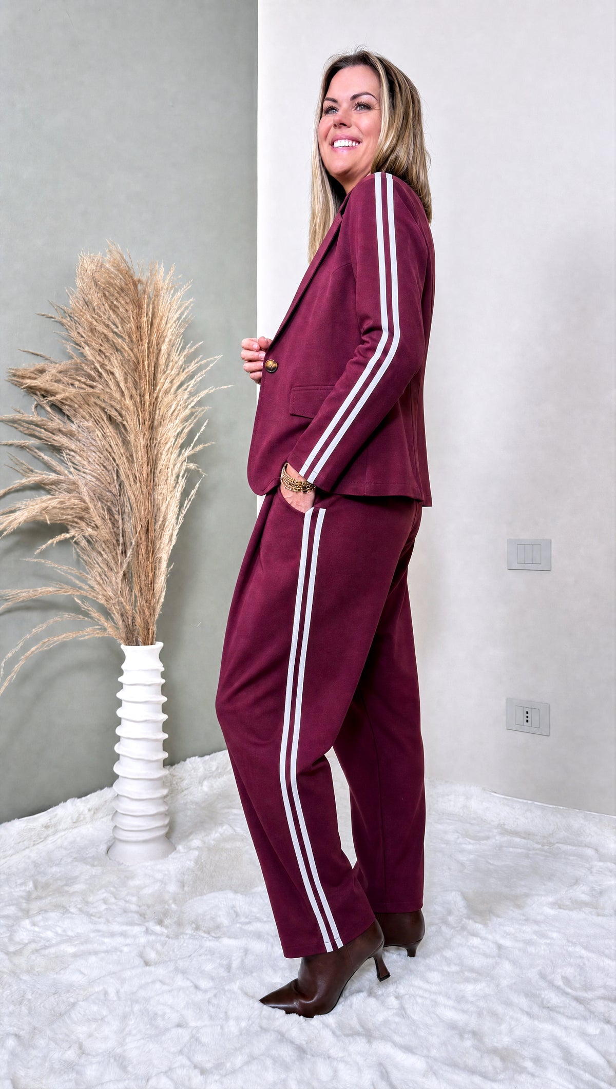 Hose Belmara *Bordeaux*