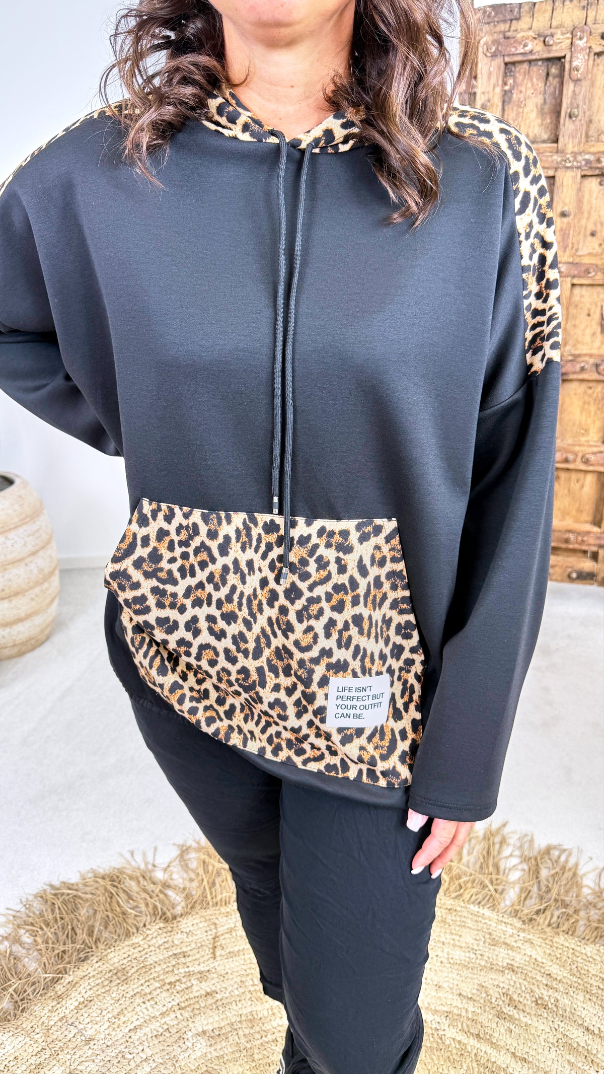 Hoodie Leopard Canyon *Schwarz*