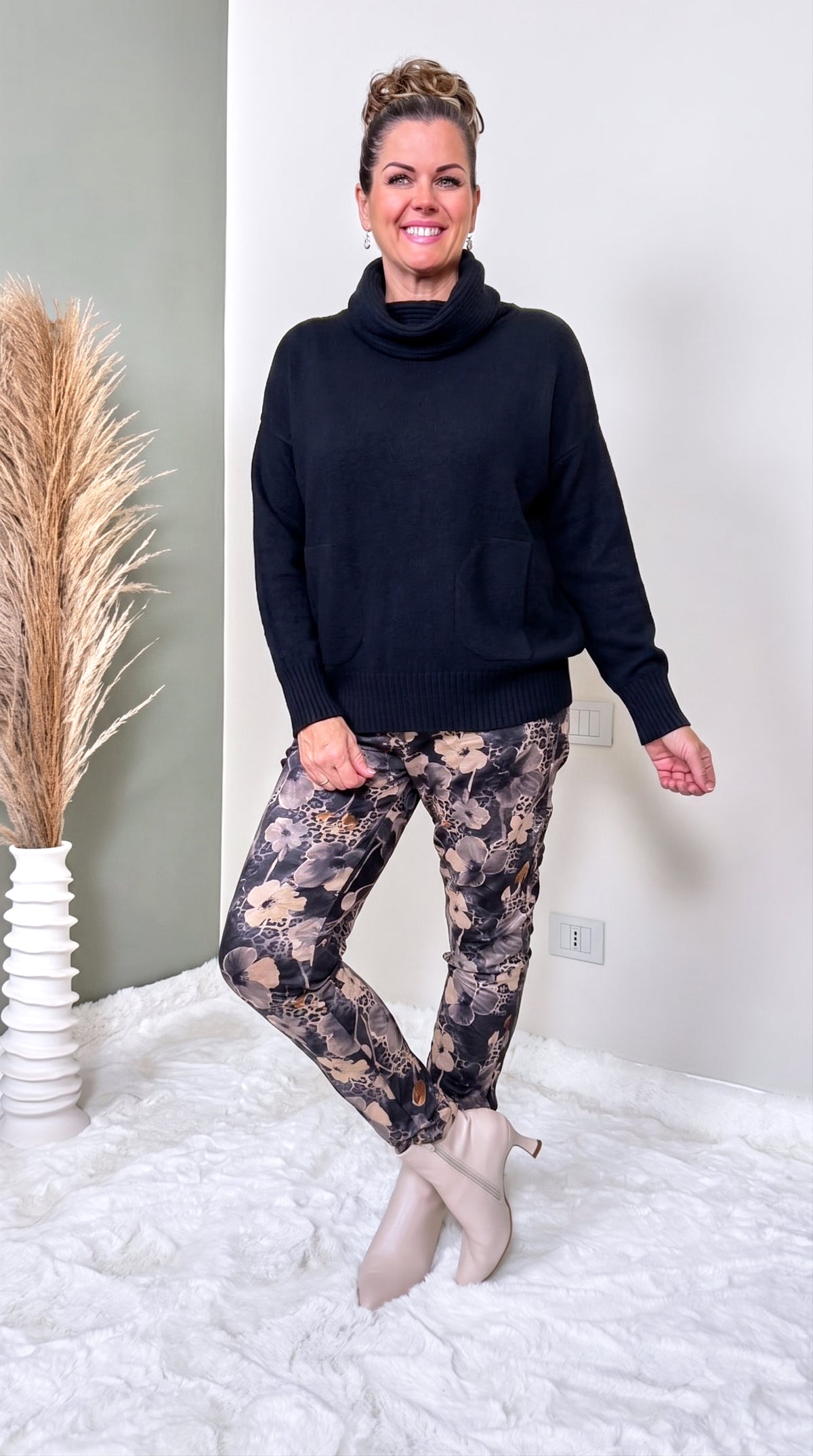 Rollkragenpullover Tabarca  *Schwarz*