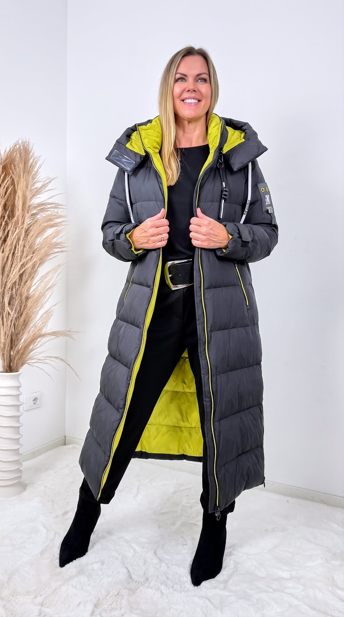 Steppmantel Yukon Frost *Schwarz*
