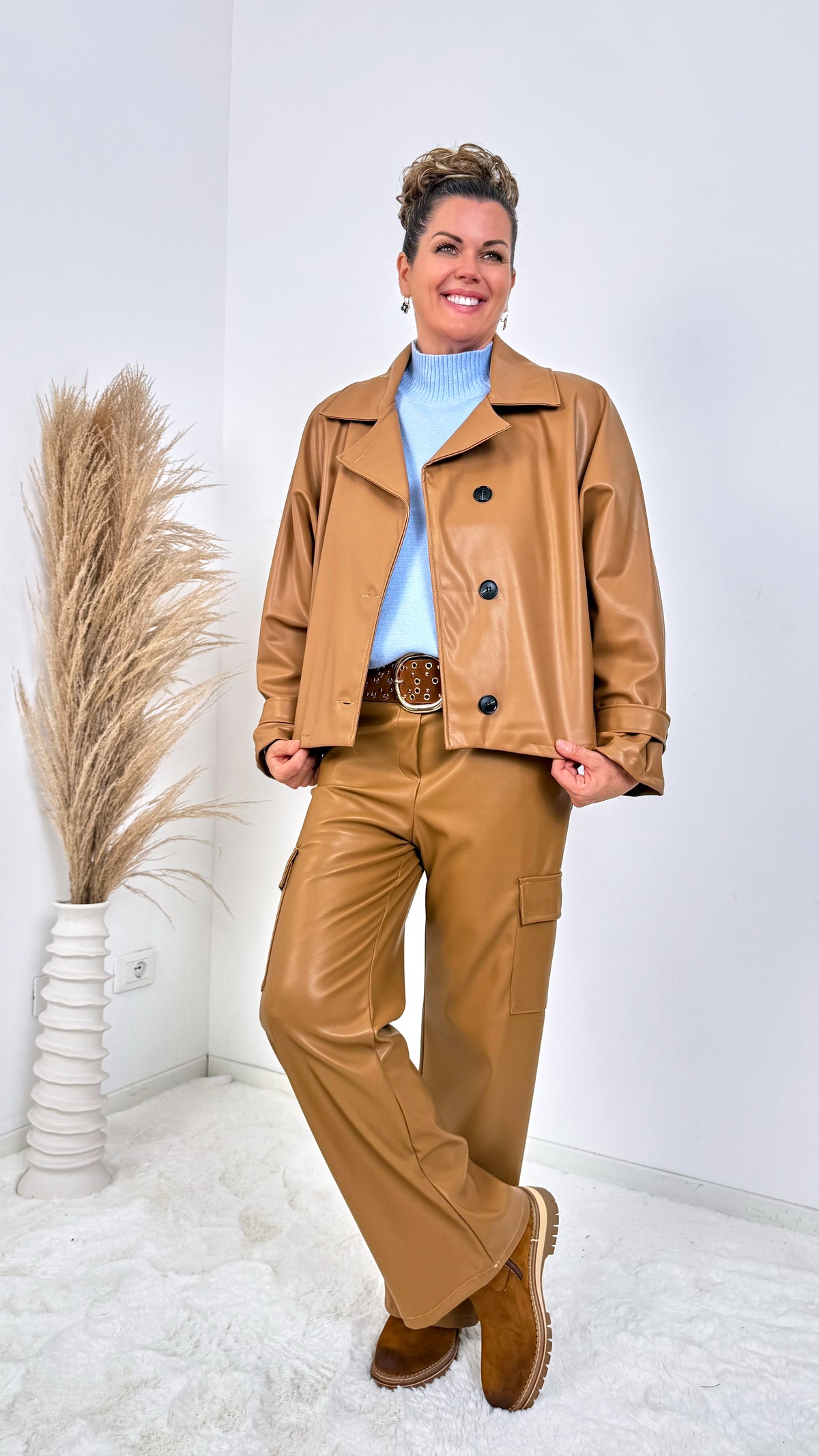 Hose Cognac Fields