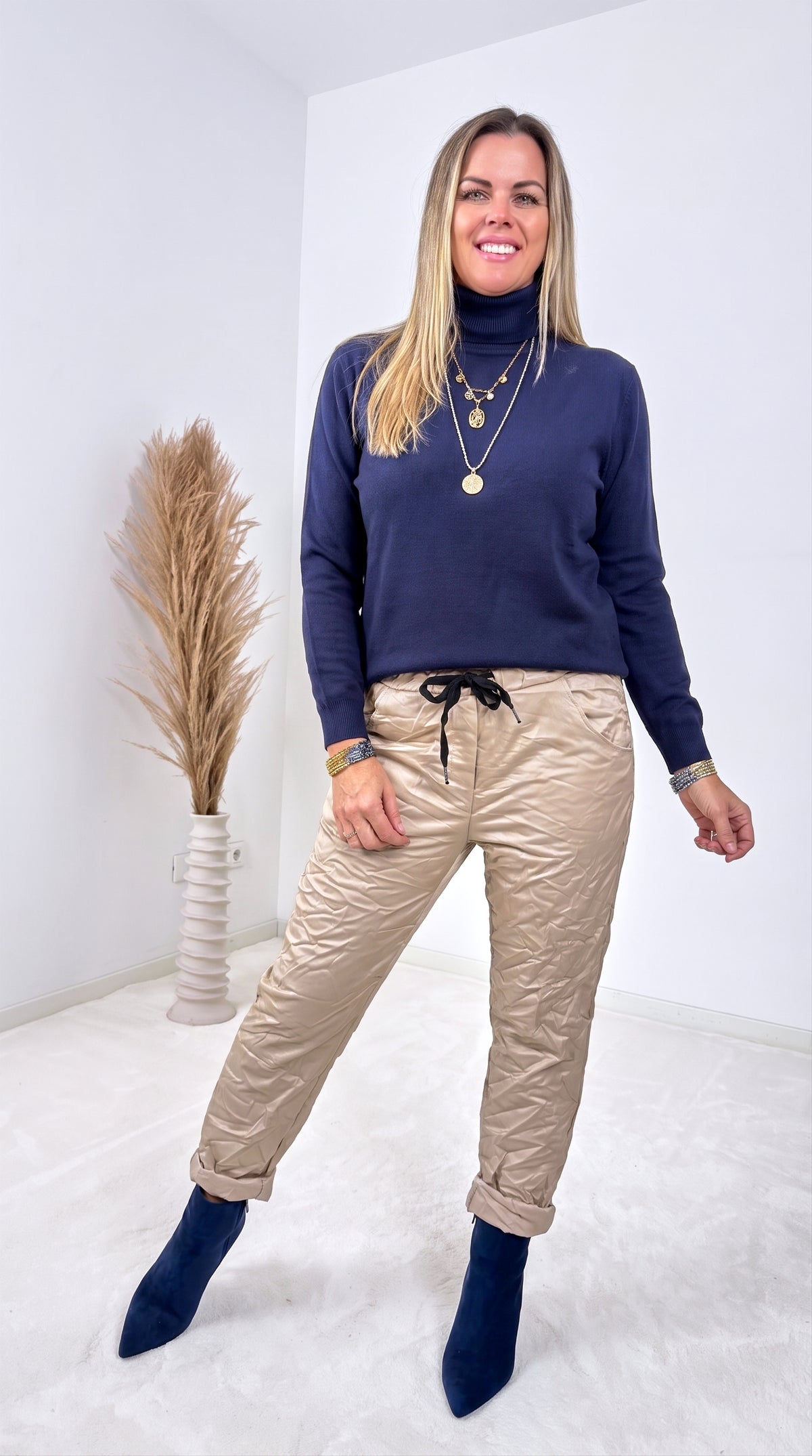 Dünner Rollkragenpullover Velory *Dunkelblau*