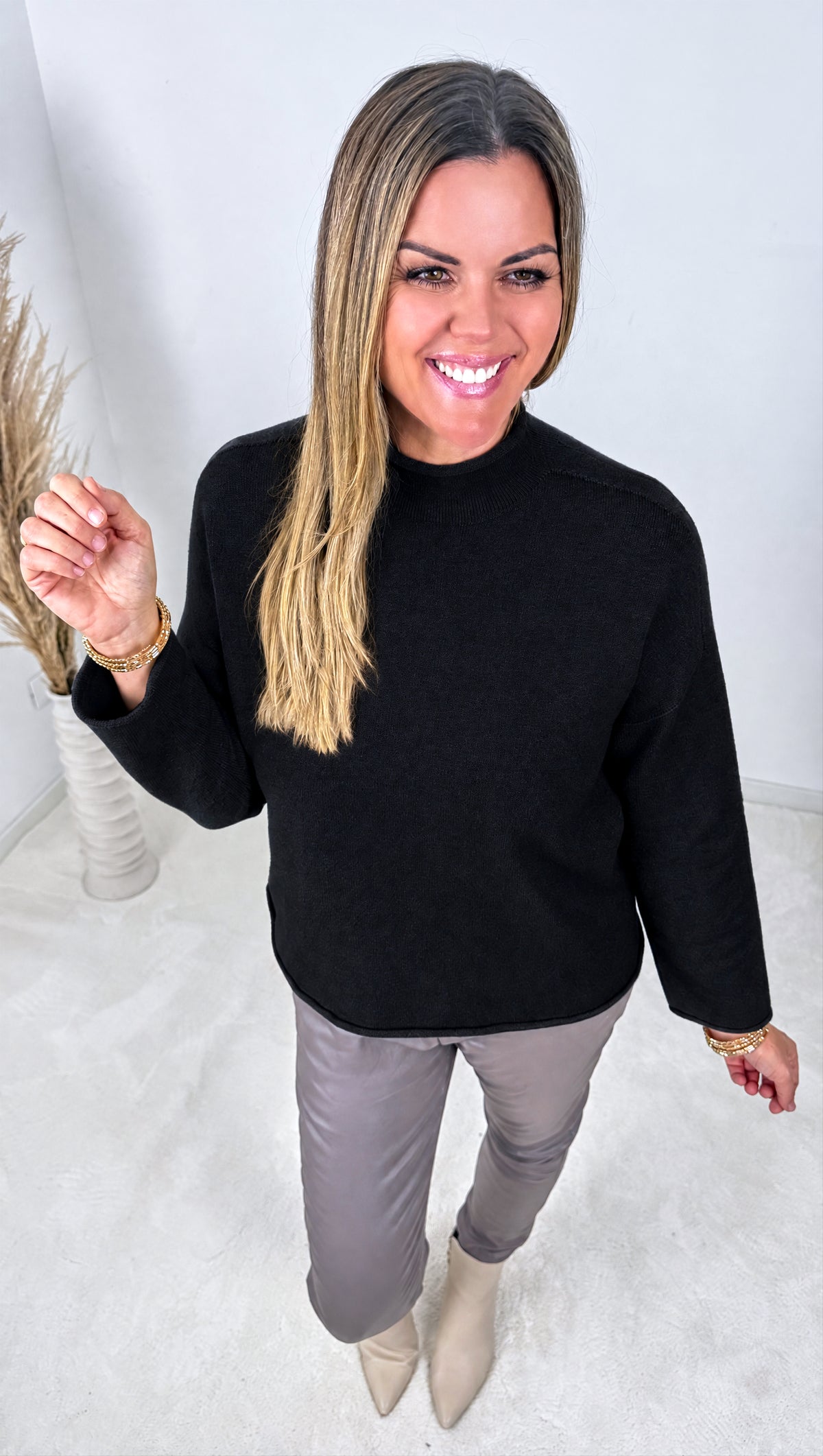 Strickpullover Wisteria *Schwarz*