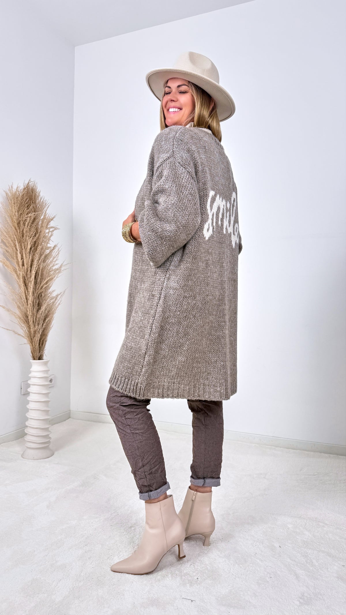 Strickjacke Smile *Grau*