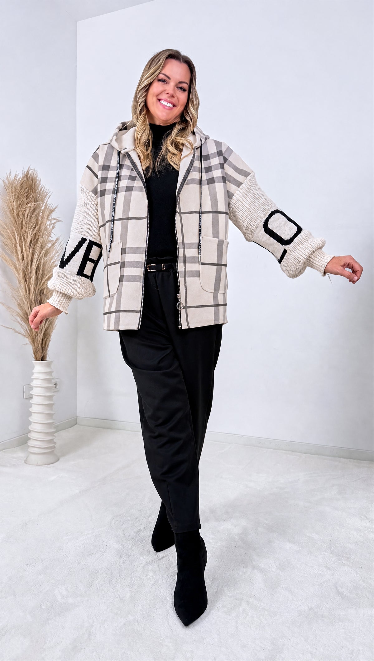 Sweatjacke Rustic Fields *Beige*