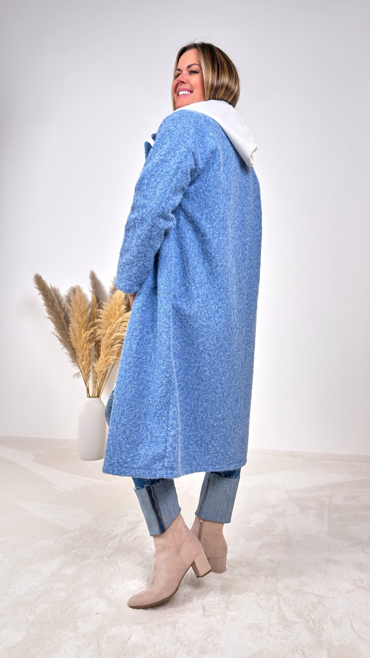 Bouclé-Mantel Aspen Grove *Jeansblau*