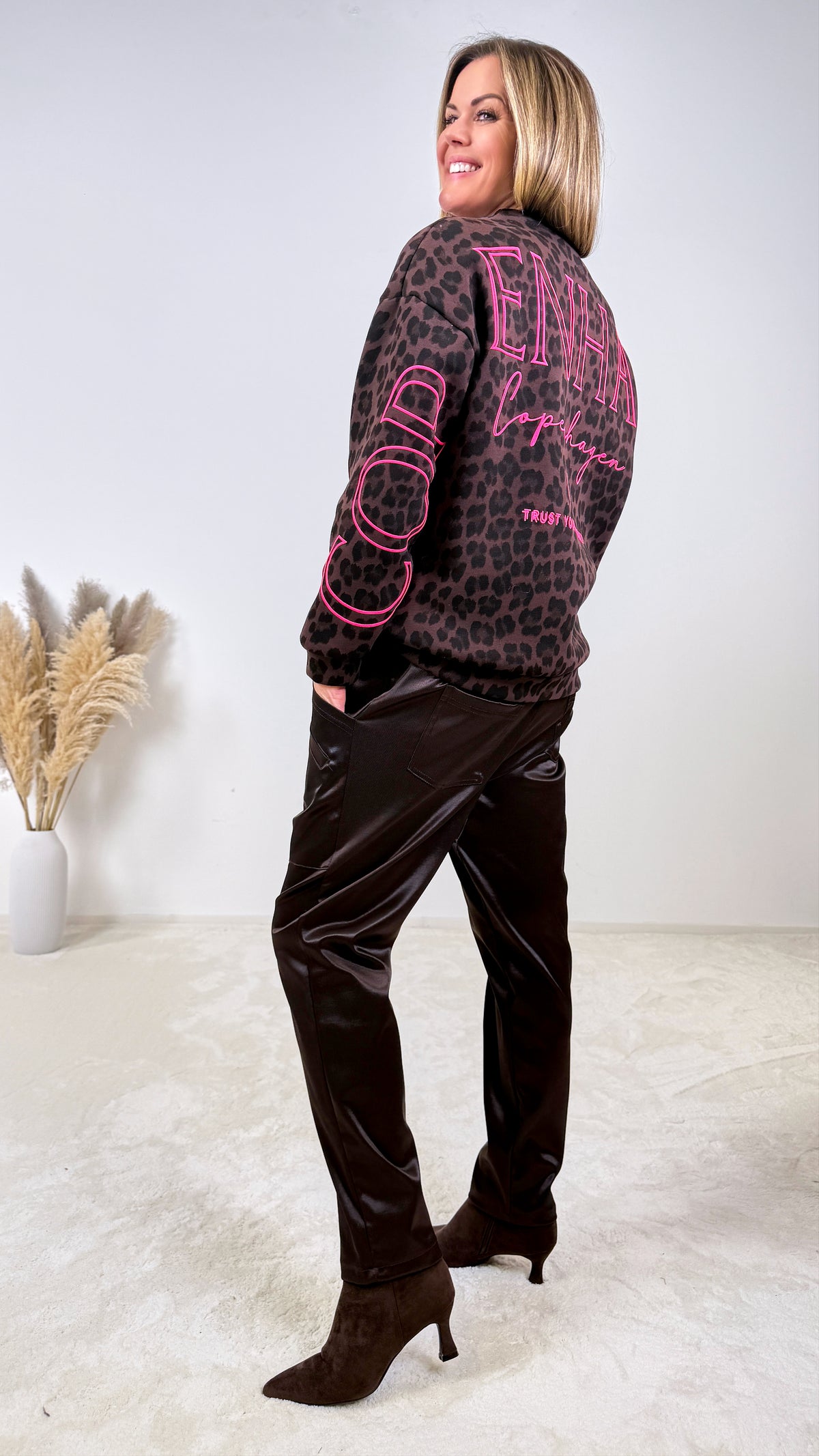 Hose Luna Mystique *Schoko*