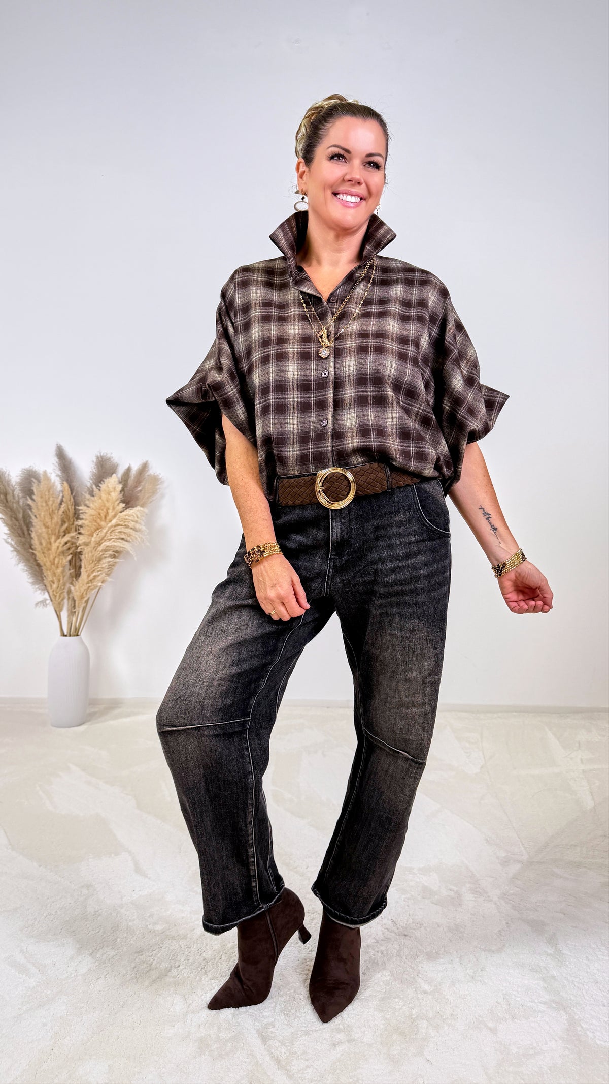 Kurze Bluse Meadowlark *Camel* - Power of Princess