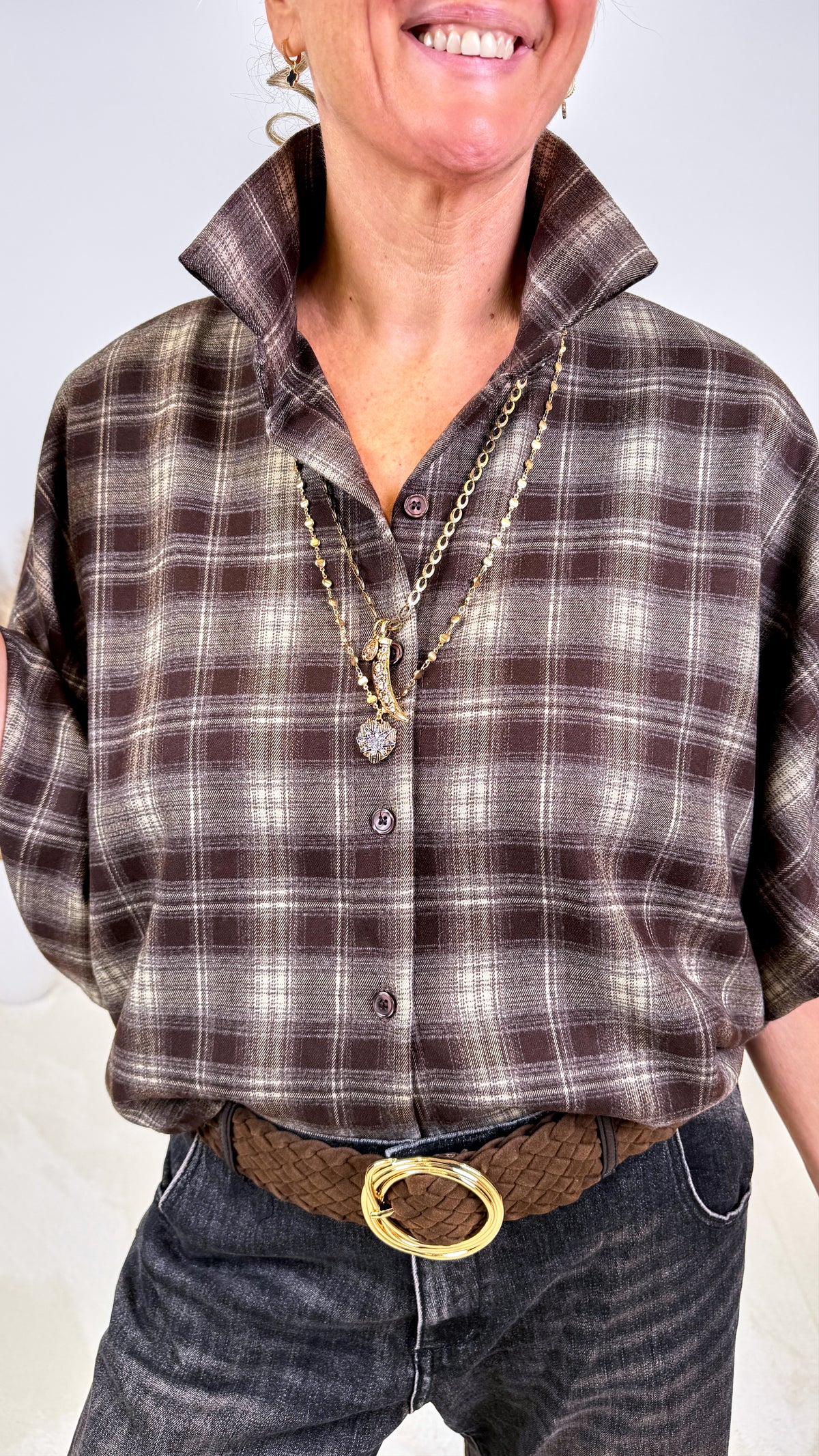 Kurze Bluse Meadowlark *Camel* - Power of Princess
