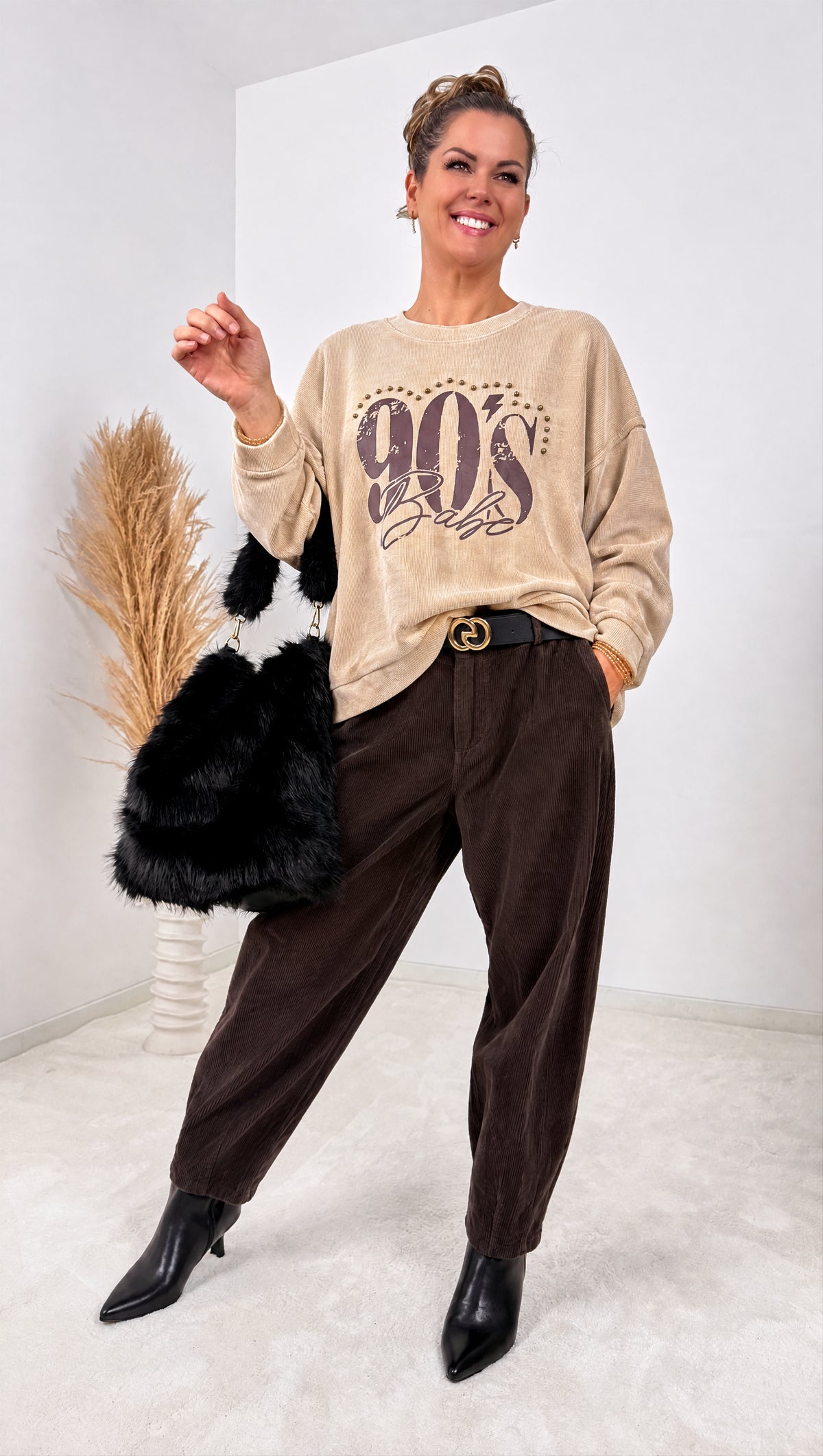 Pullover Nineties Vibe *Beige* - Power of Princess