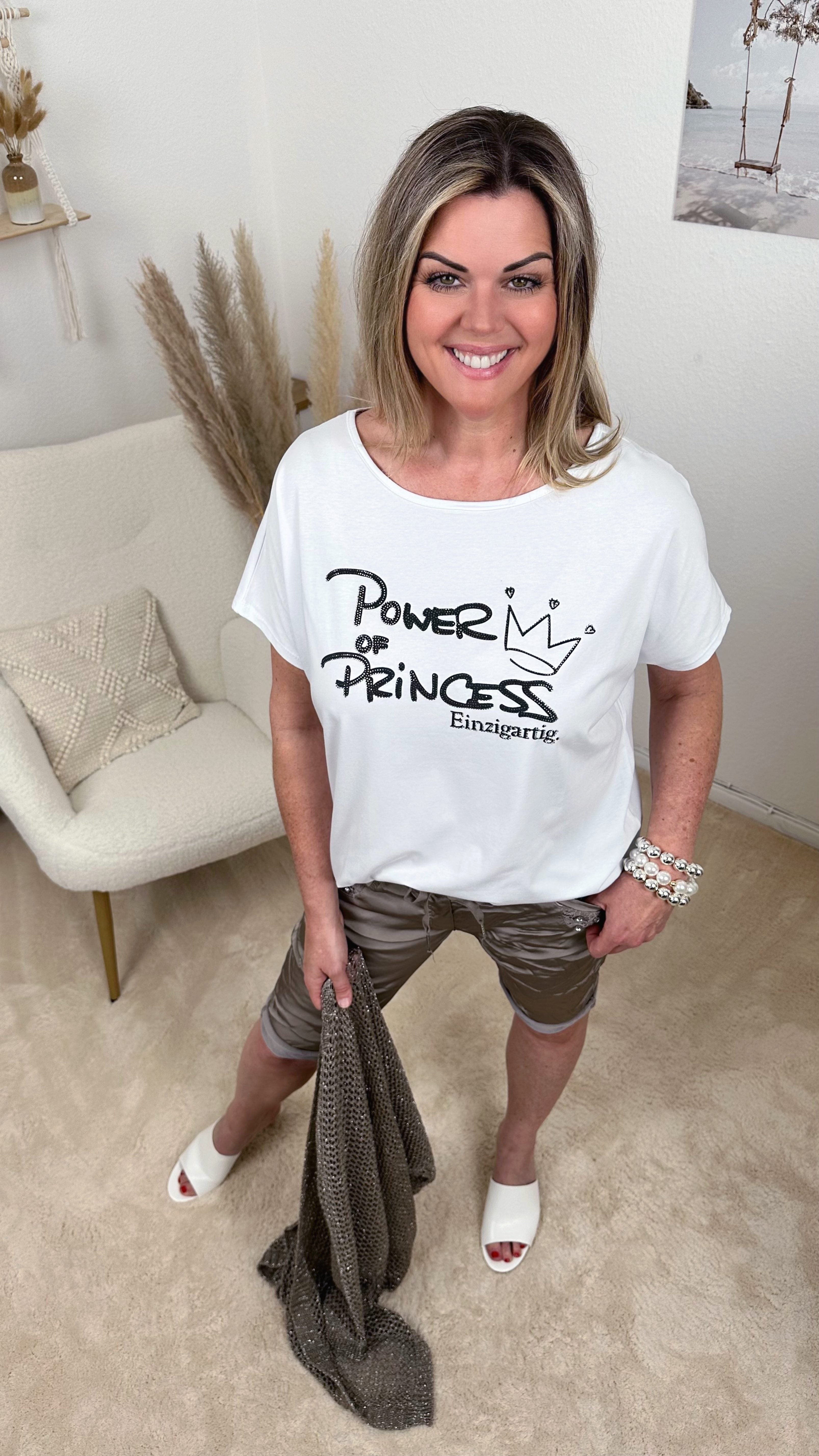 T-shirt Power of Princess Exclusief