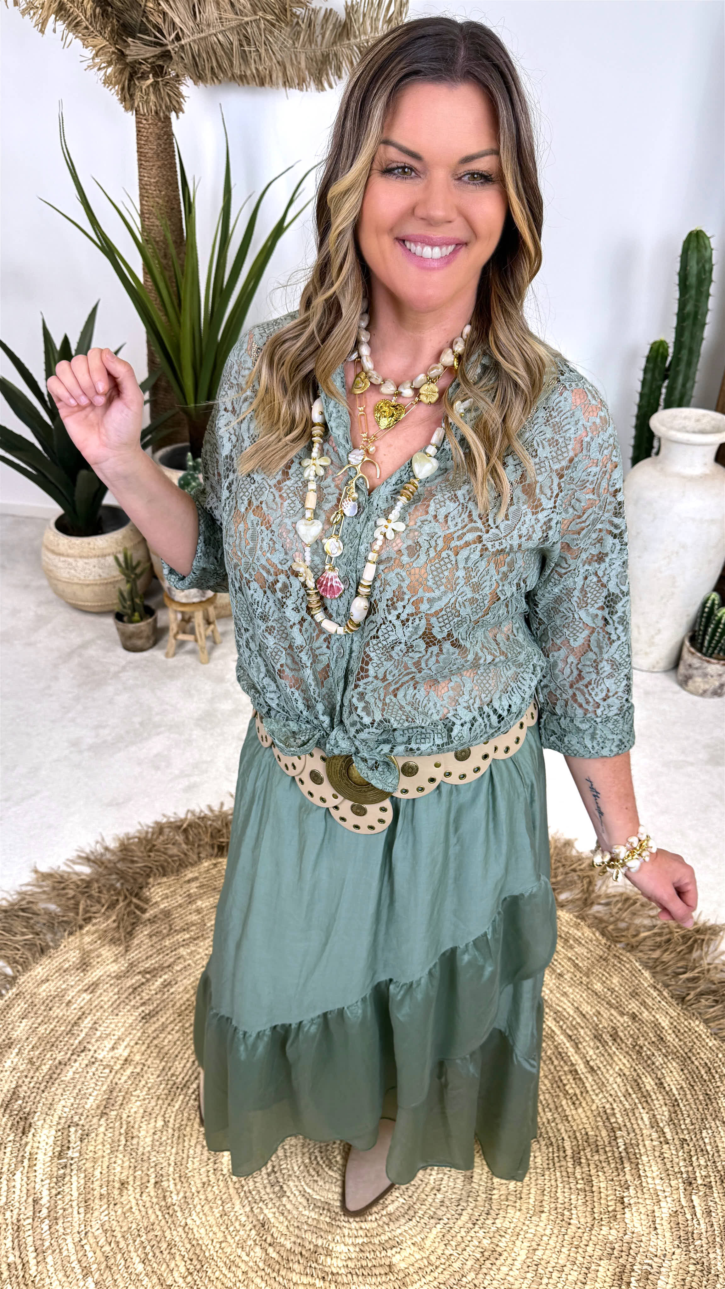 Spitzenbluse True Feminine *Khaki*