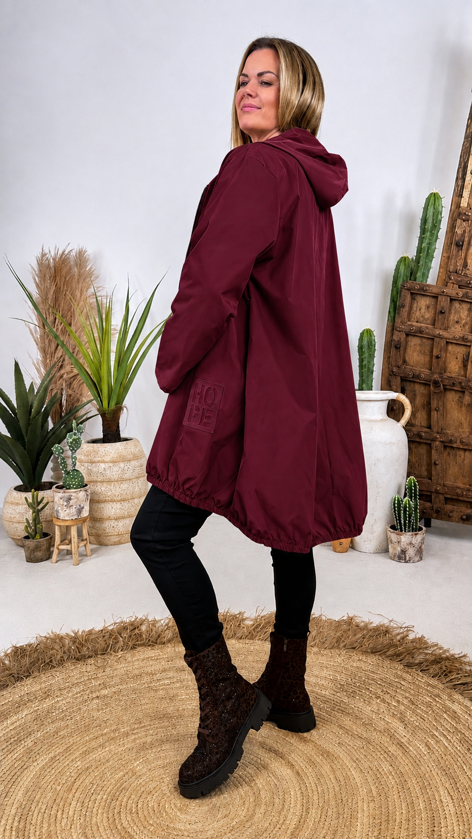 Dünne Jacke Lyra *Bordauex* (lieferbar ab 28.8.26)