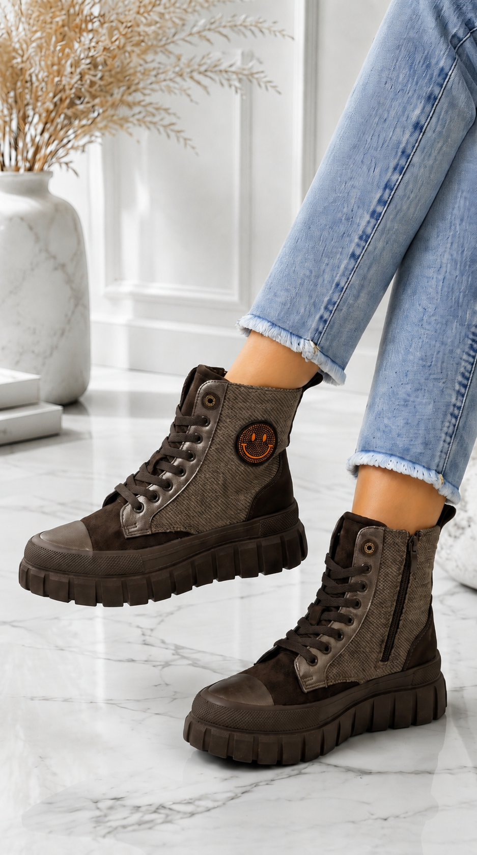 High-Sneaker Smile Patch *Schoko*